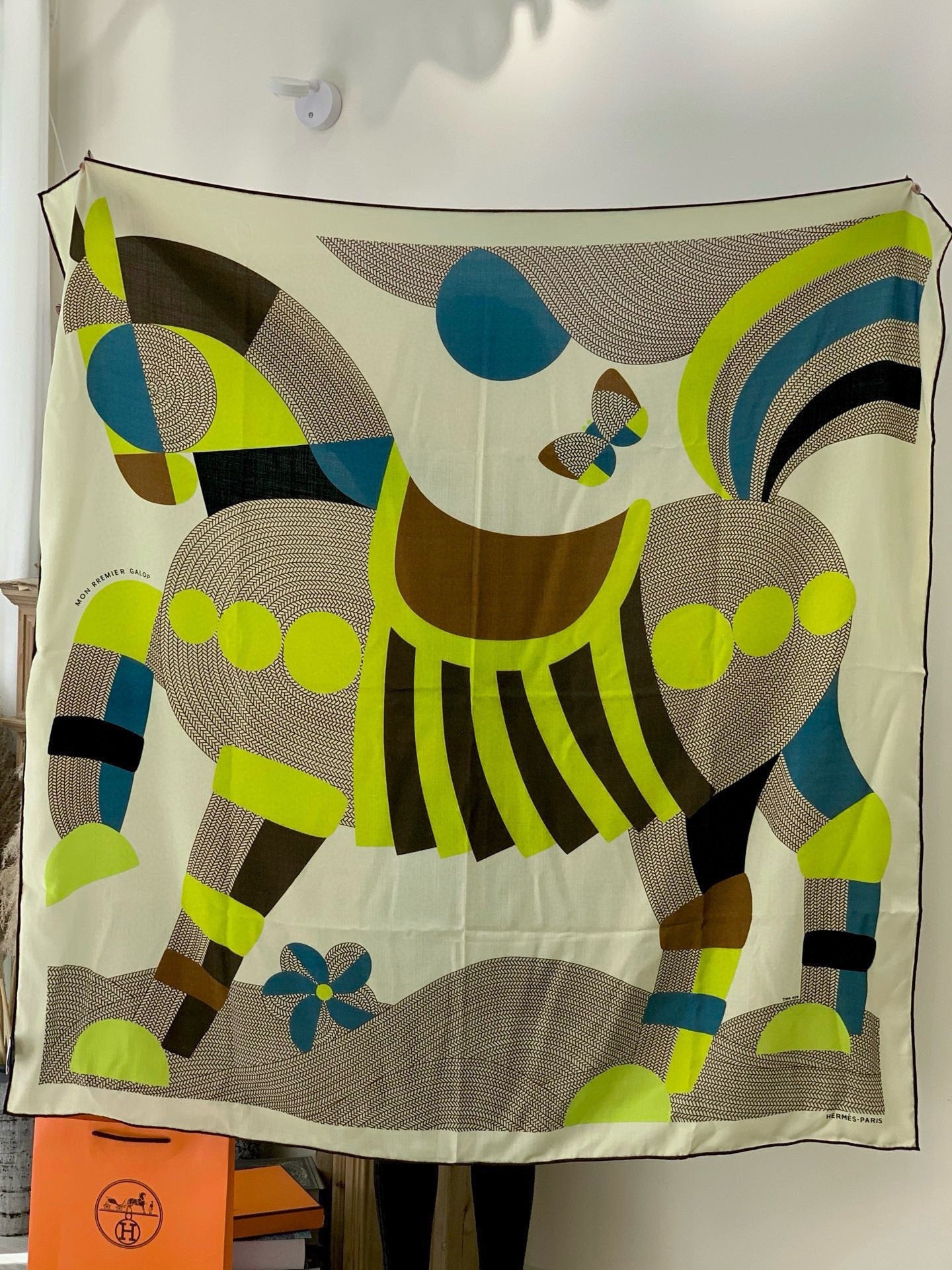 HM Mon Premier Galop Shawl 140cm Ivory Colorful Cashmere Silk 168119