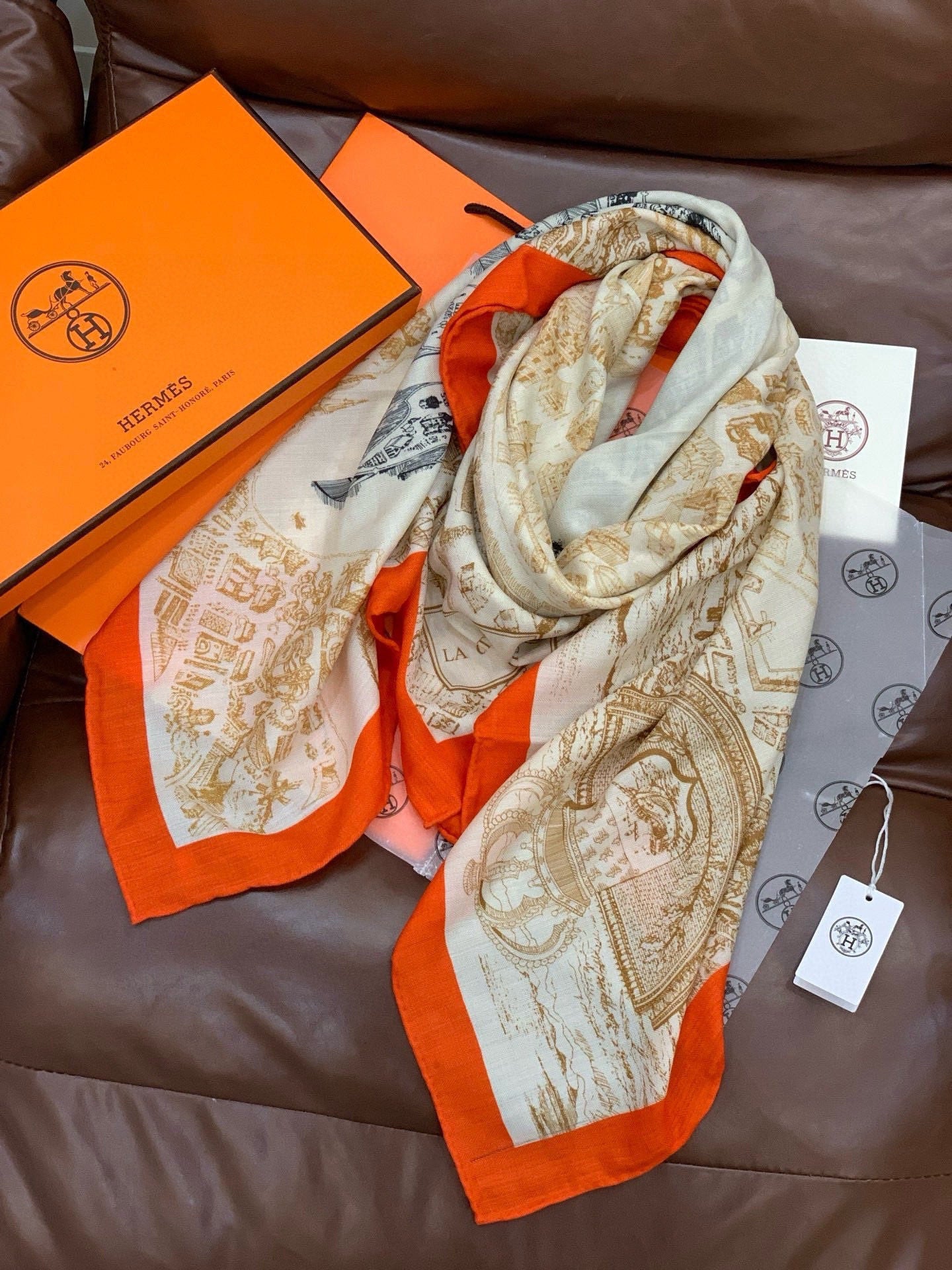 HM La Cité Cavalière shawl 140cm Orange Colorful Cashmere Silk
