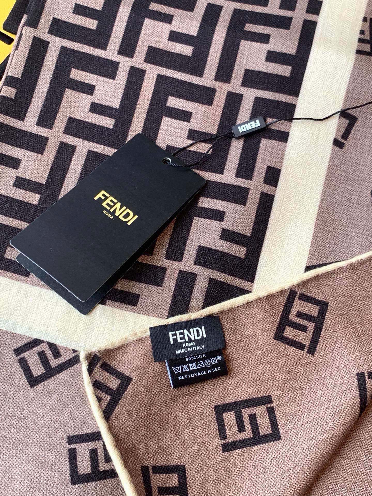 Fendi Scarf 140*140cm Taupe Cashmere Silk 286295