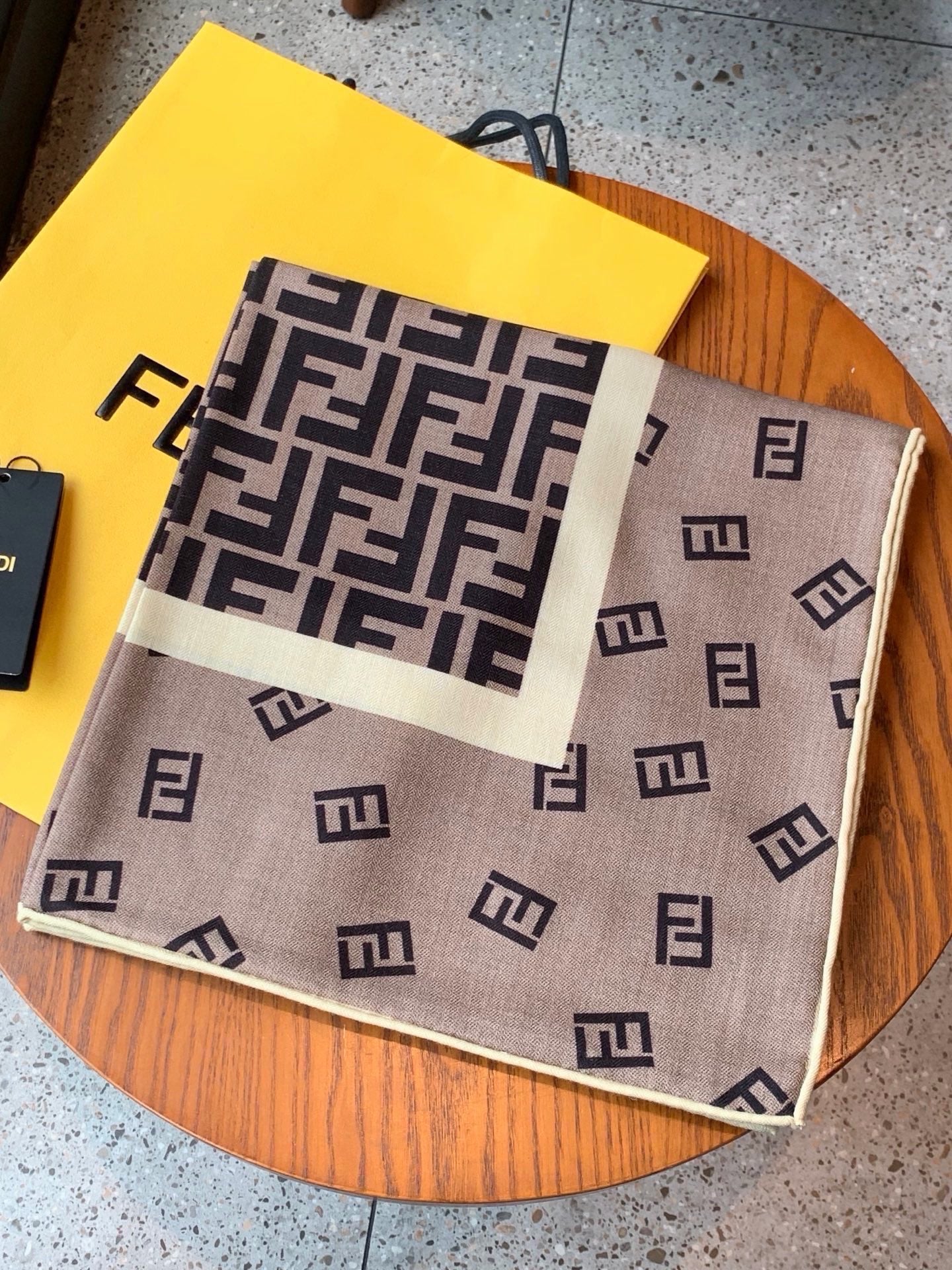 Fendi Scarf 140*140cm Taupe Cashmere Silk 286295