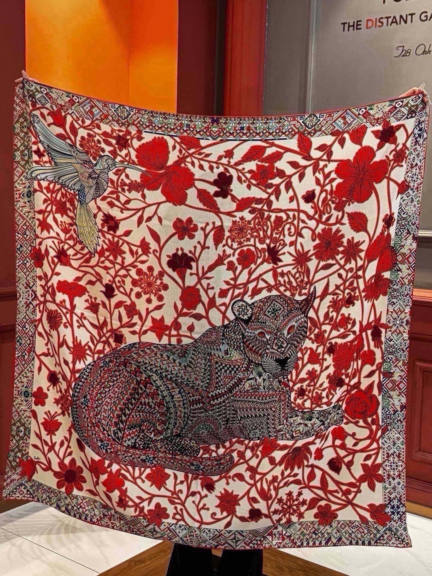 HM 26s Scarf 140 In Cashmere And Silk 216485