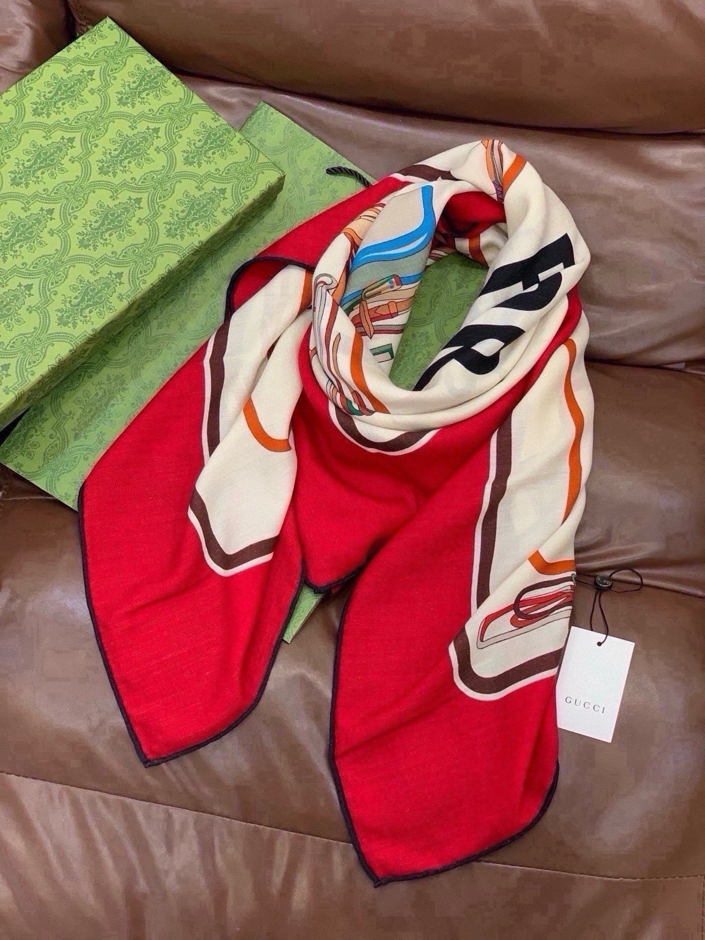 GG 26s Scarf 140 In Cashmere And Silk 216487