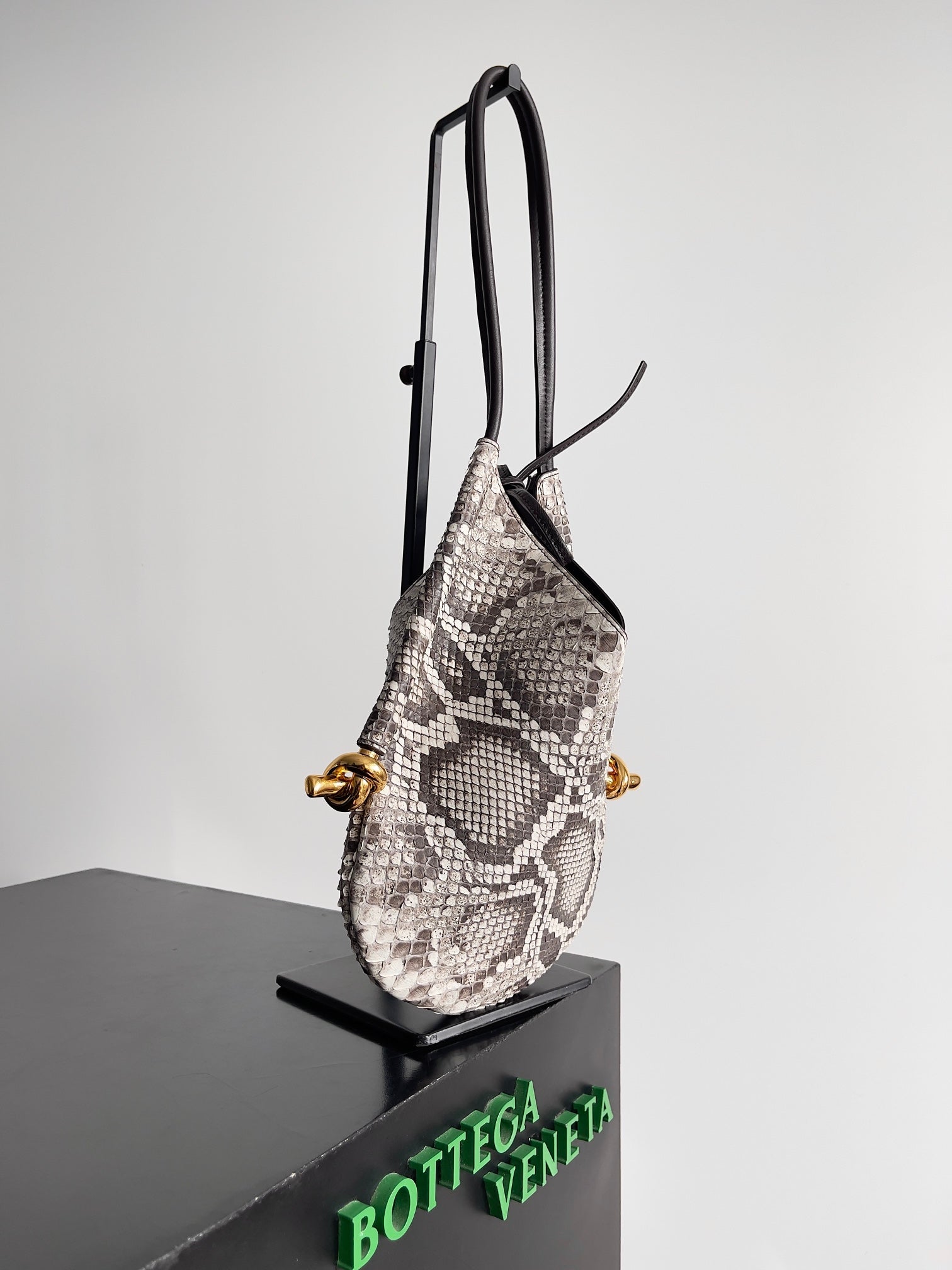 BV Small Solstice Bag 26cm In Python Leather 209325