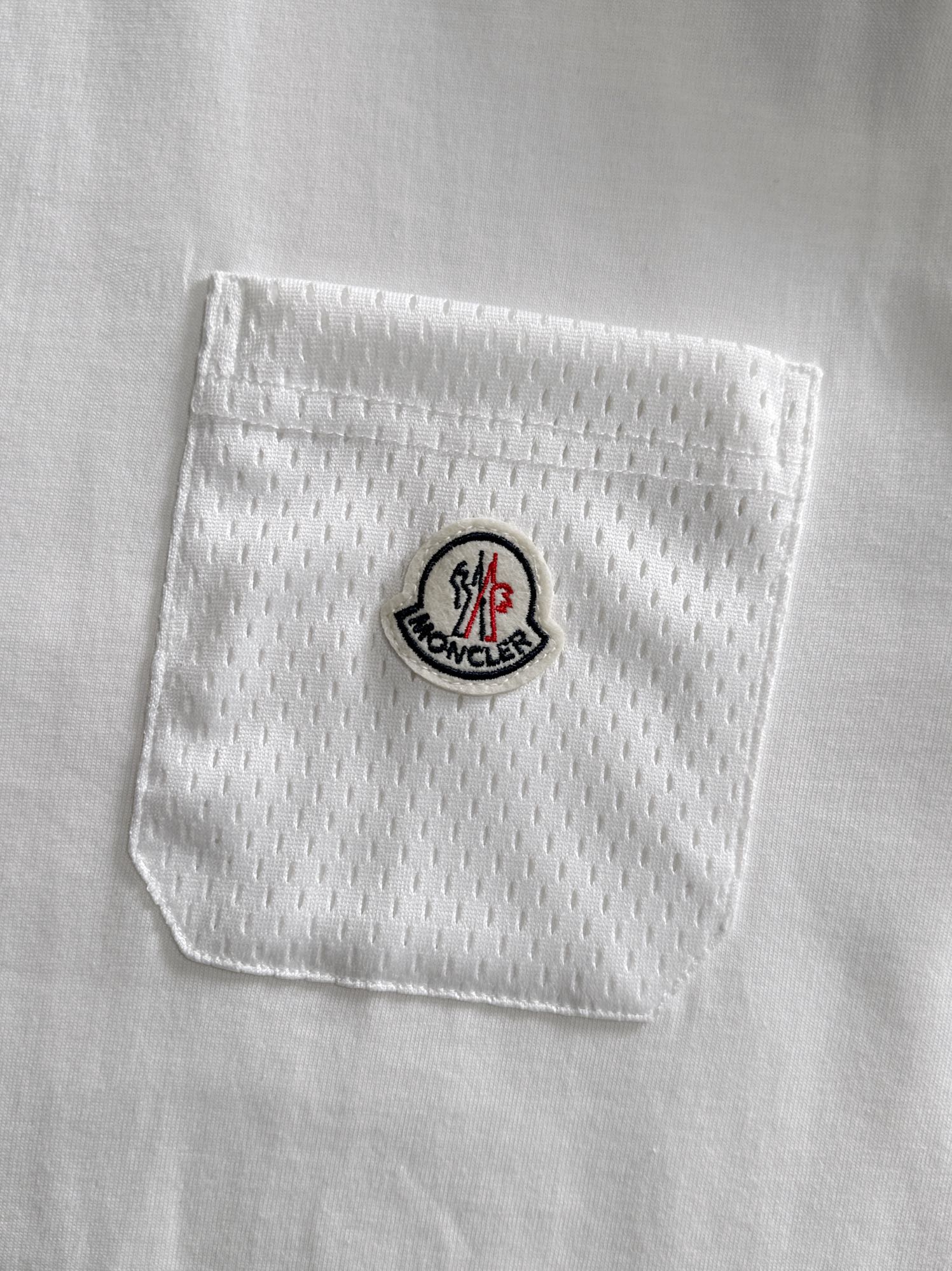 Moncler 26s Short Sleeve T-Shirt 632