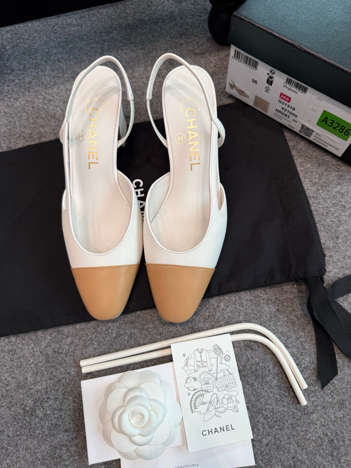 CC 26S Slingback Pumps 6.5cm White Beige Leather 118954