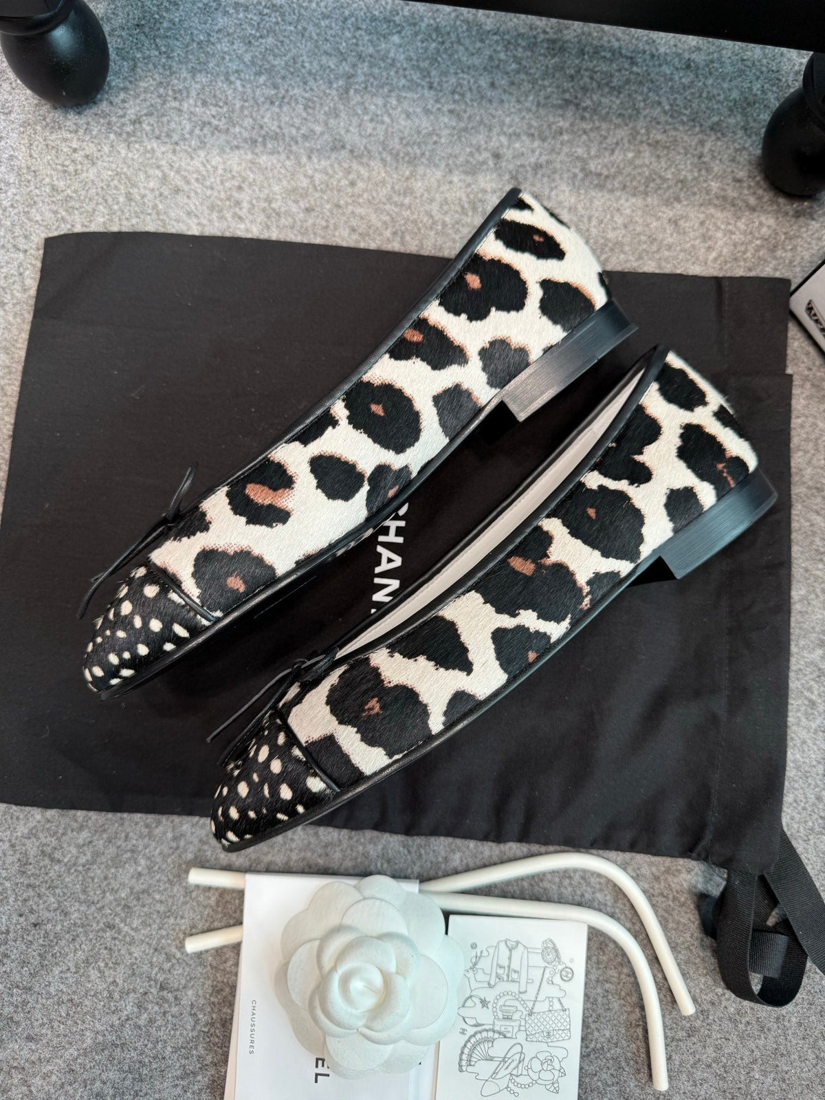 CC 26s Ballet Flats 1cm Black White Leopard Horsehair 118957