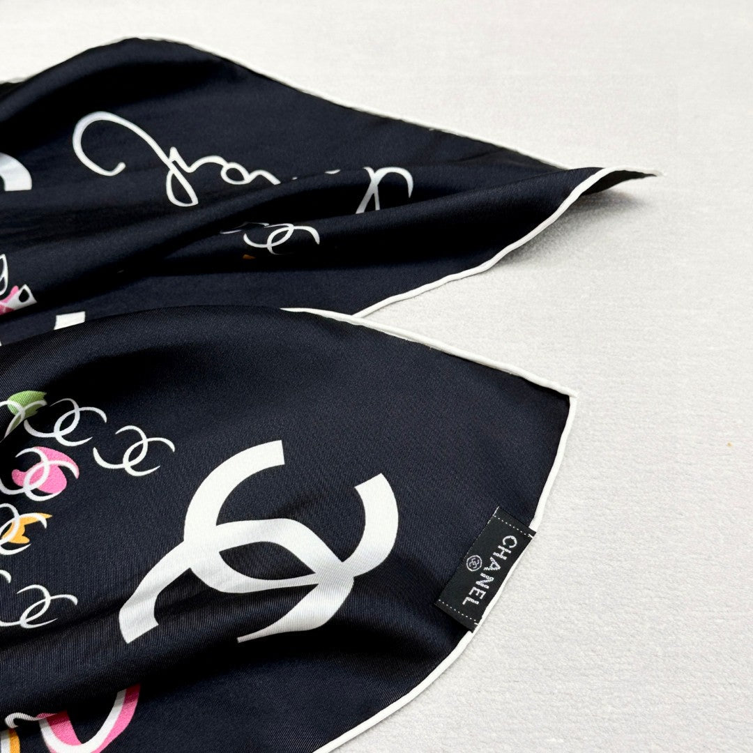 Chanel 26s Scarf 90 In Silk 304554