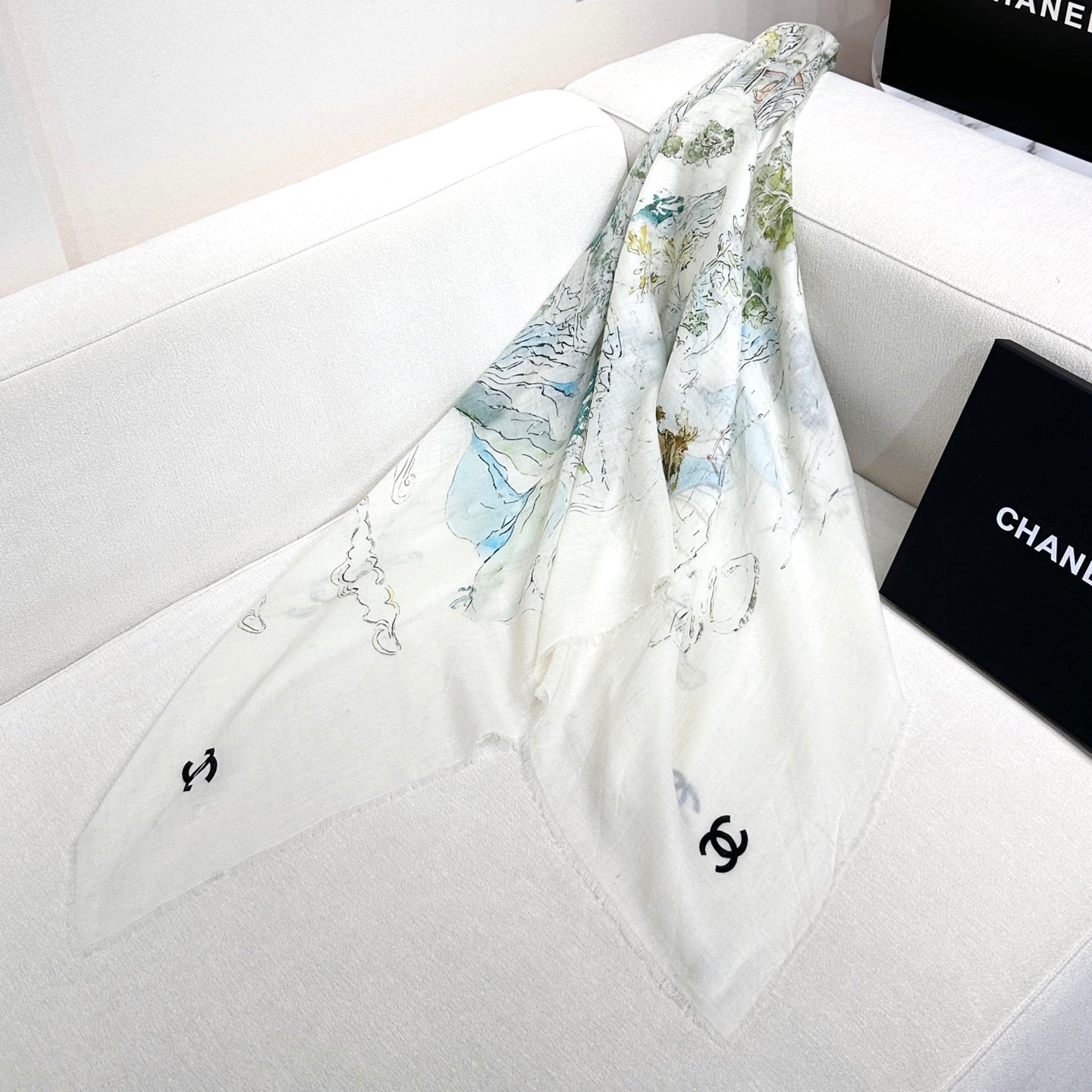 Chanel 26s Scarf 140 In Silk Cashmere 309769
