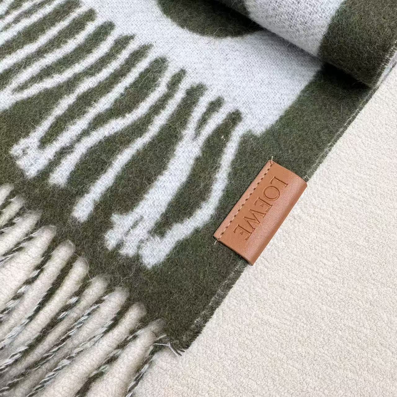 Loewe Scarf 180CM Green Light Blue Cashmere 150368