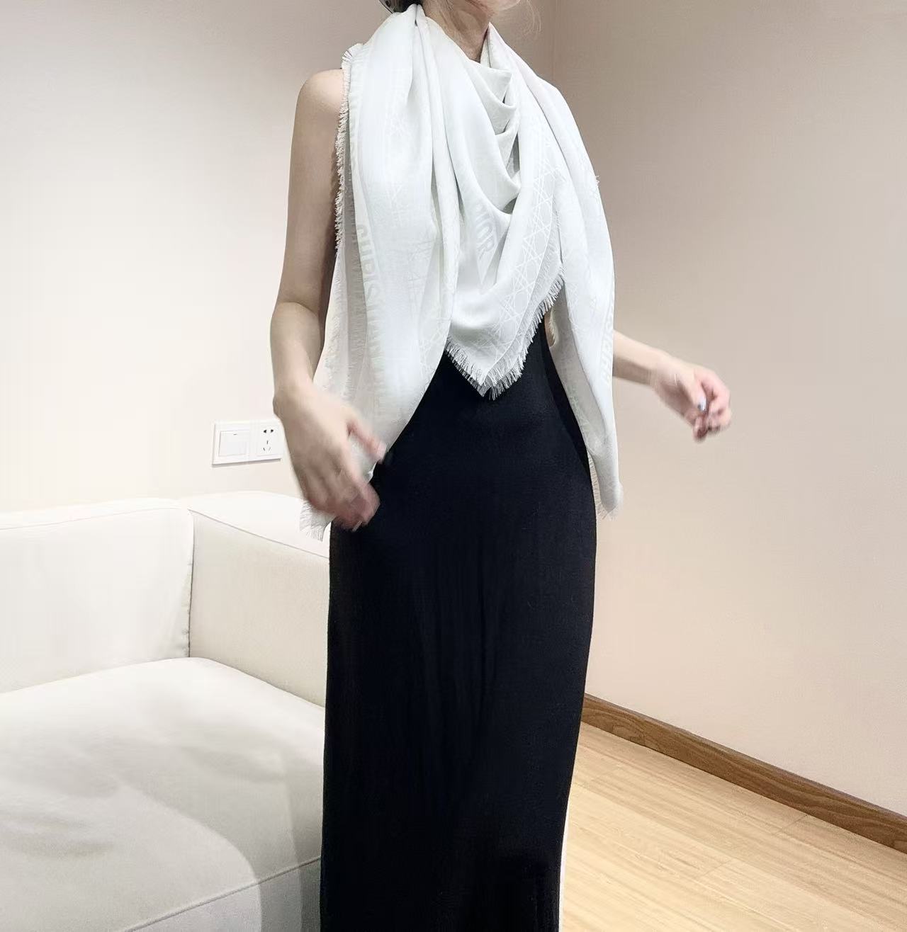 Dior 26s Scarf 140cm Silk & Cashmere 303198