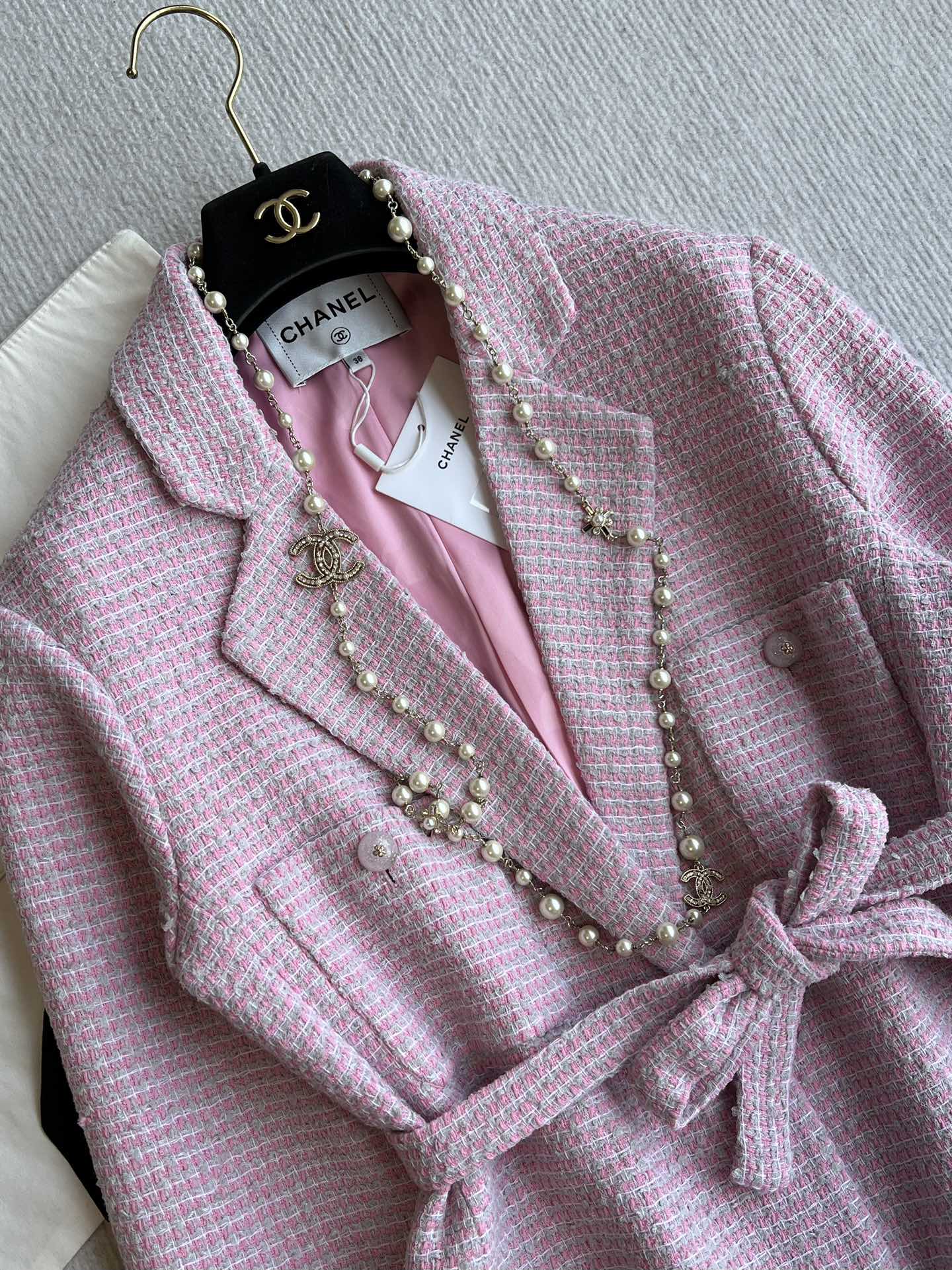 CC 25SS Lace-up Jacket Pink Sequins Tweed 235919