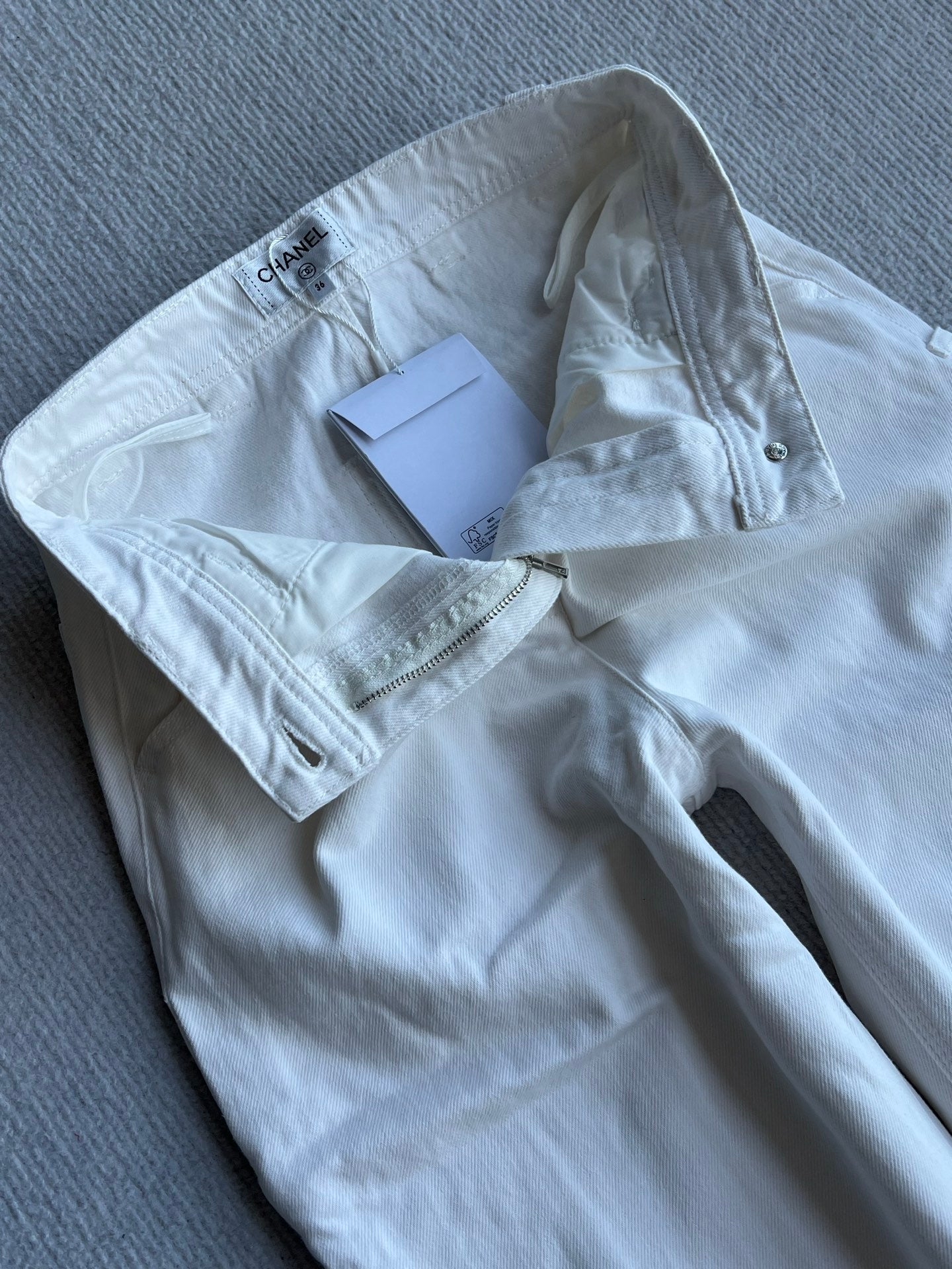 CC 26s Jean White Cotton 360033