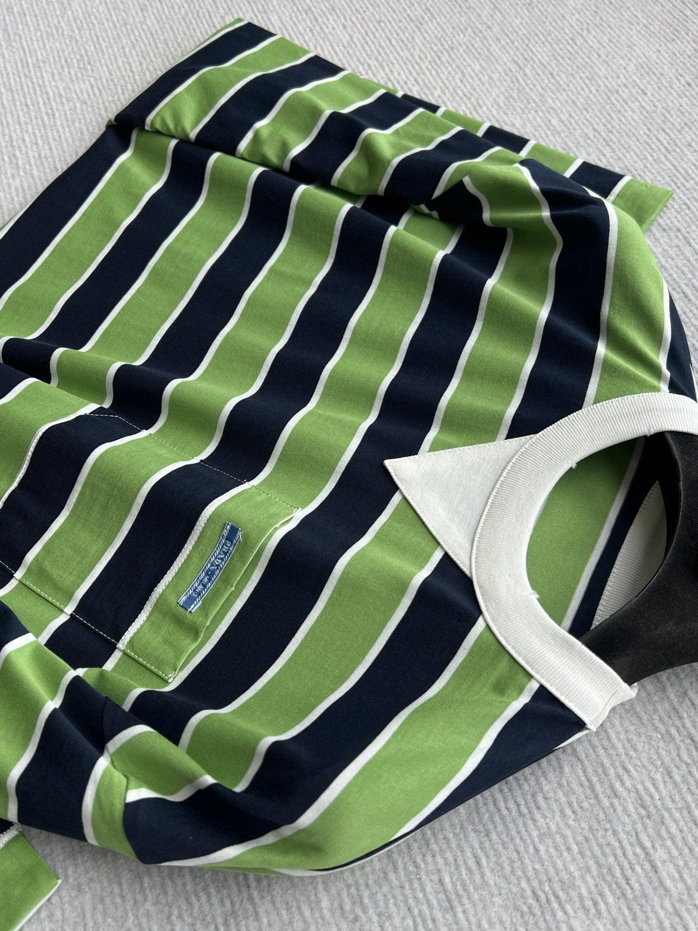 Prada Long-sleeved T-shirt Blue/Fern Green Cotton 372635