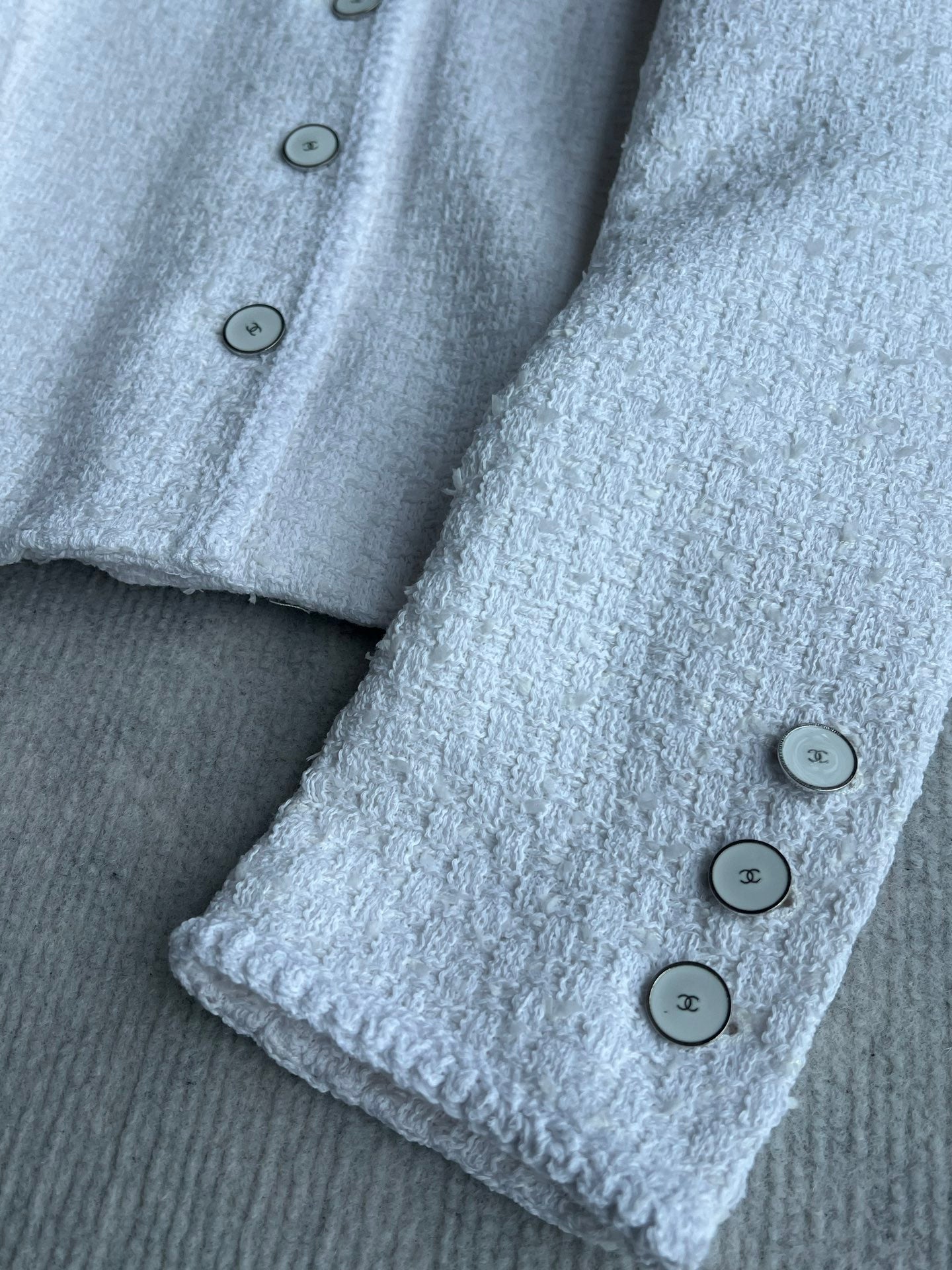 CD 26s Shorts White Tweed 372516