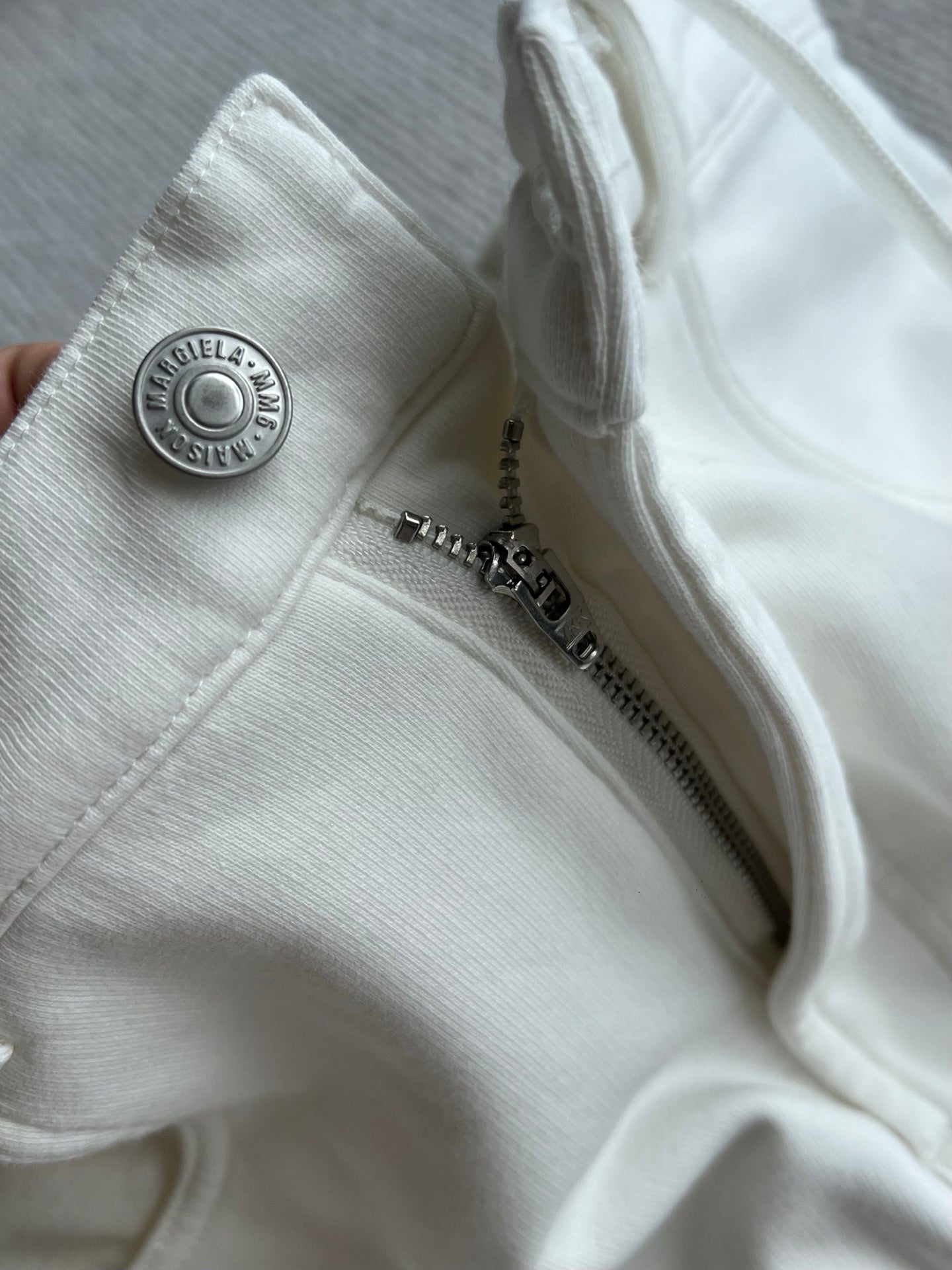 MM6 Elastic Waist Drawstring Casual Pants White Cotton 412336