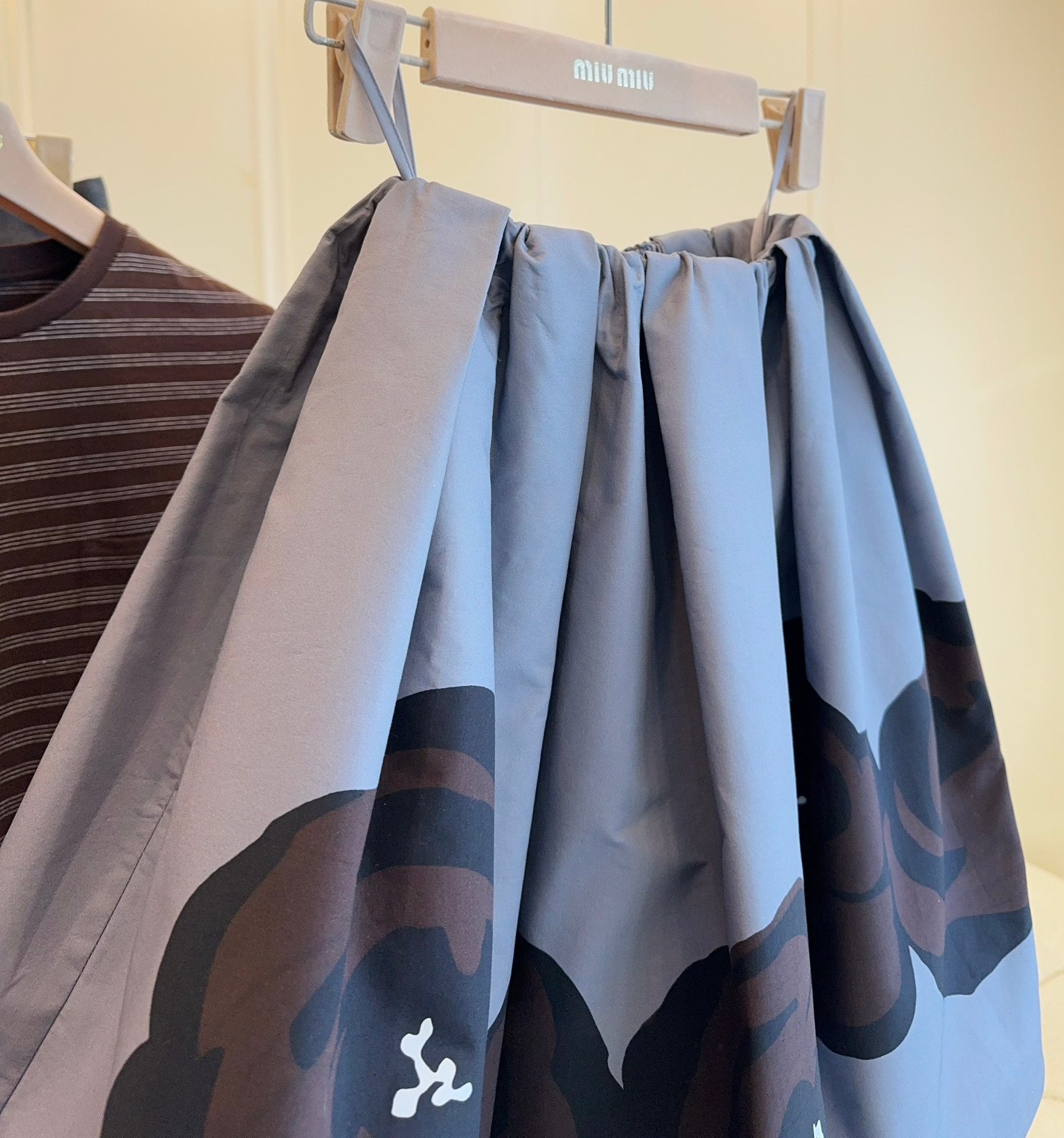 Miu Miu 25 Floral Fluffy Skirt Gray Cotton