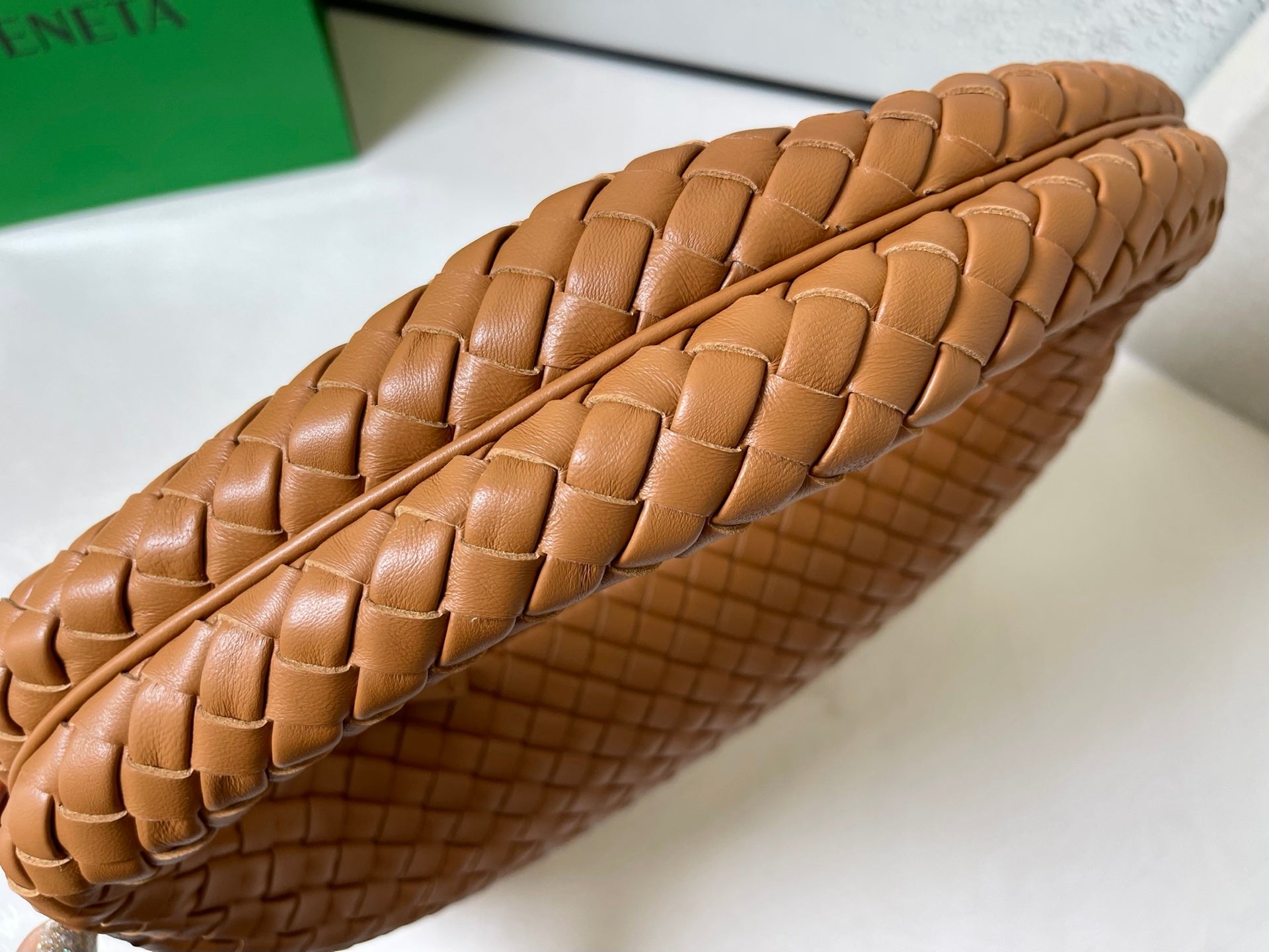 Bottega Veneta Veneta Bag 44cm Tan Brown Intrecciato Leather