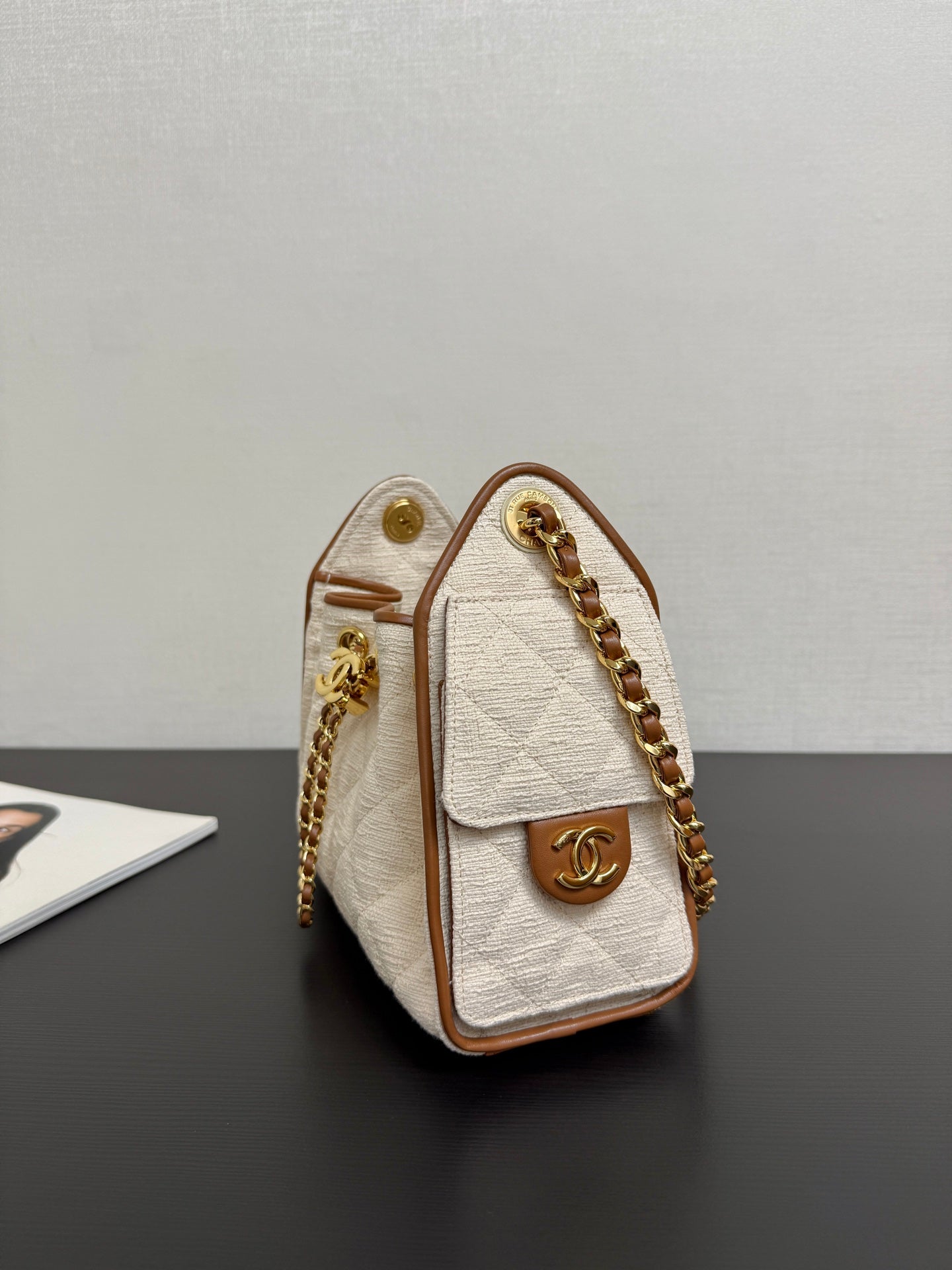 CC 2026ss Small Handbag 22cm Ivory Brown Canvas Calfskin