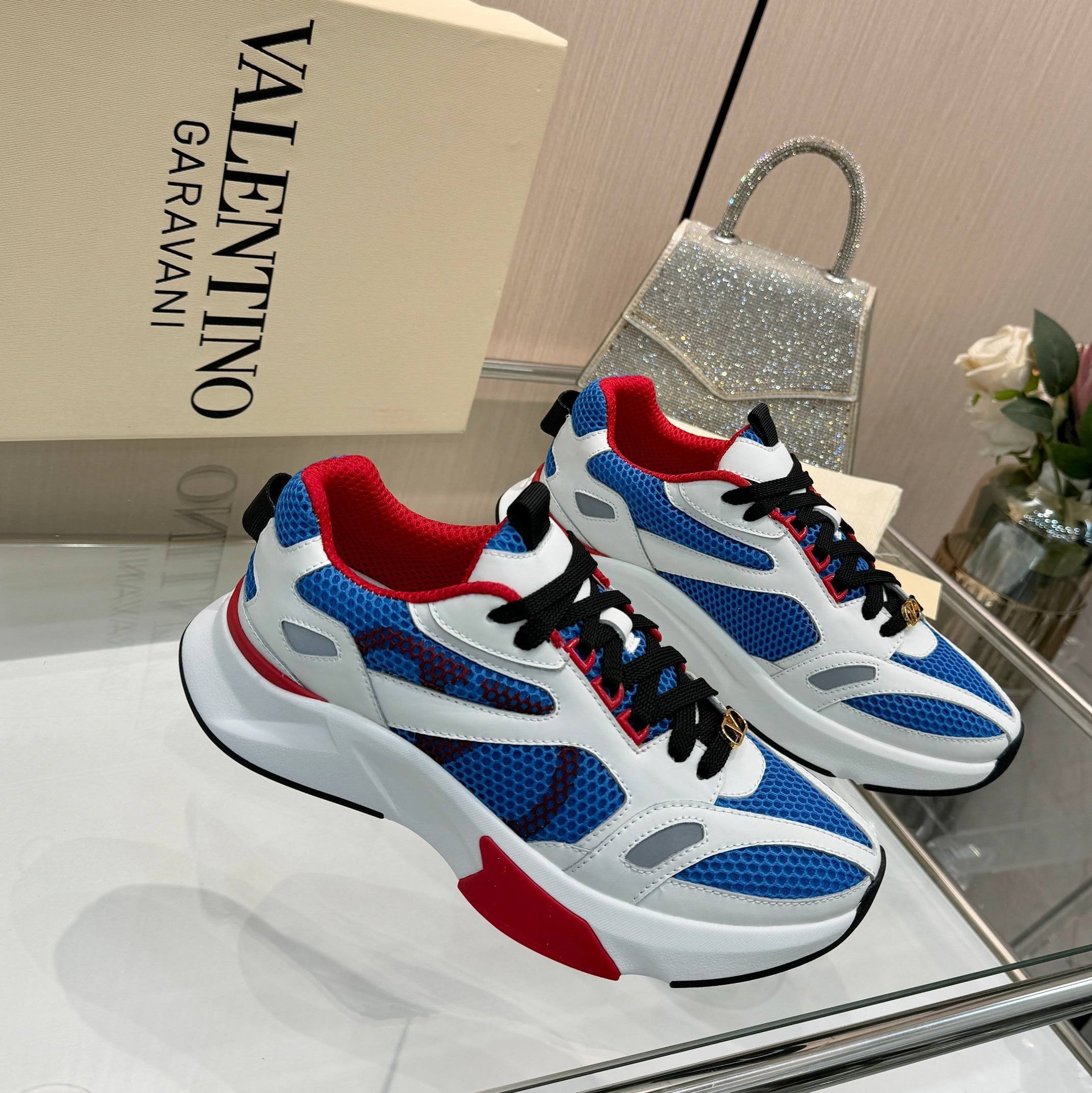 VT 26s Demivee Signature Sneakers White Blue Red Mesh 943073
