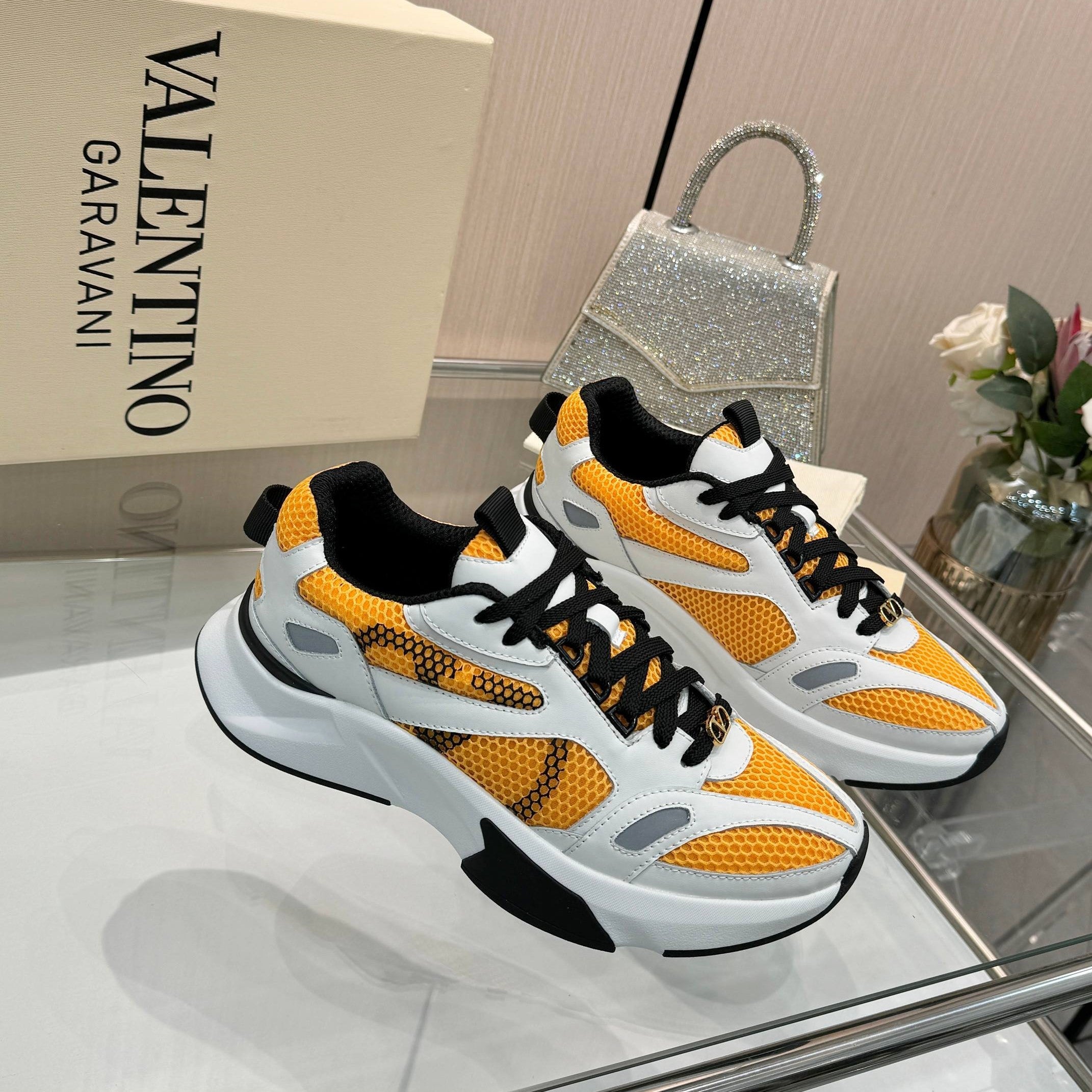 VT 26s Demivee Signature Sneakers White Orange Mesh 943074