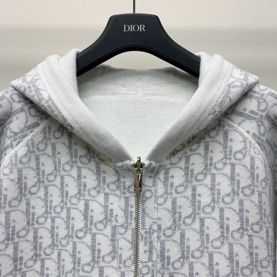 CD 25 Double-Sided Knitted Hooded Jacket 293319