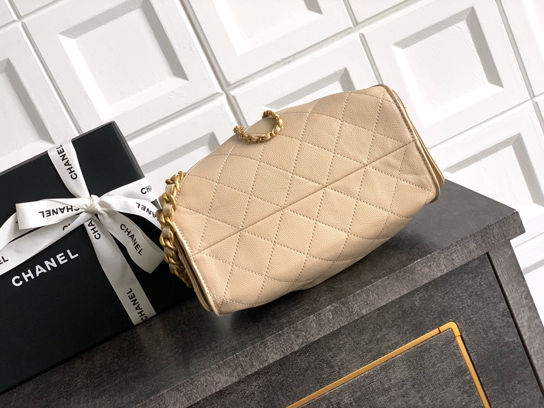 CC 25C Hobo Bags 20cm Beige Grained Calfskin