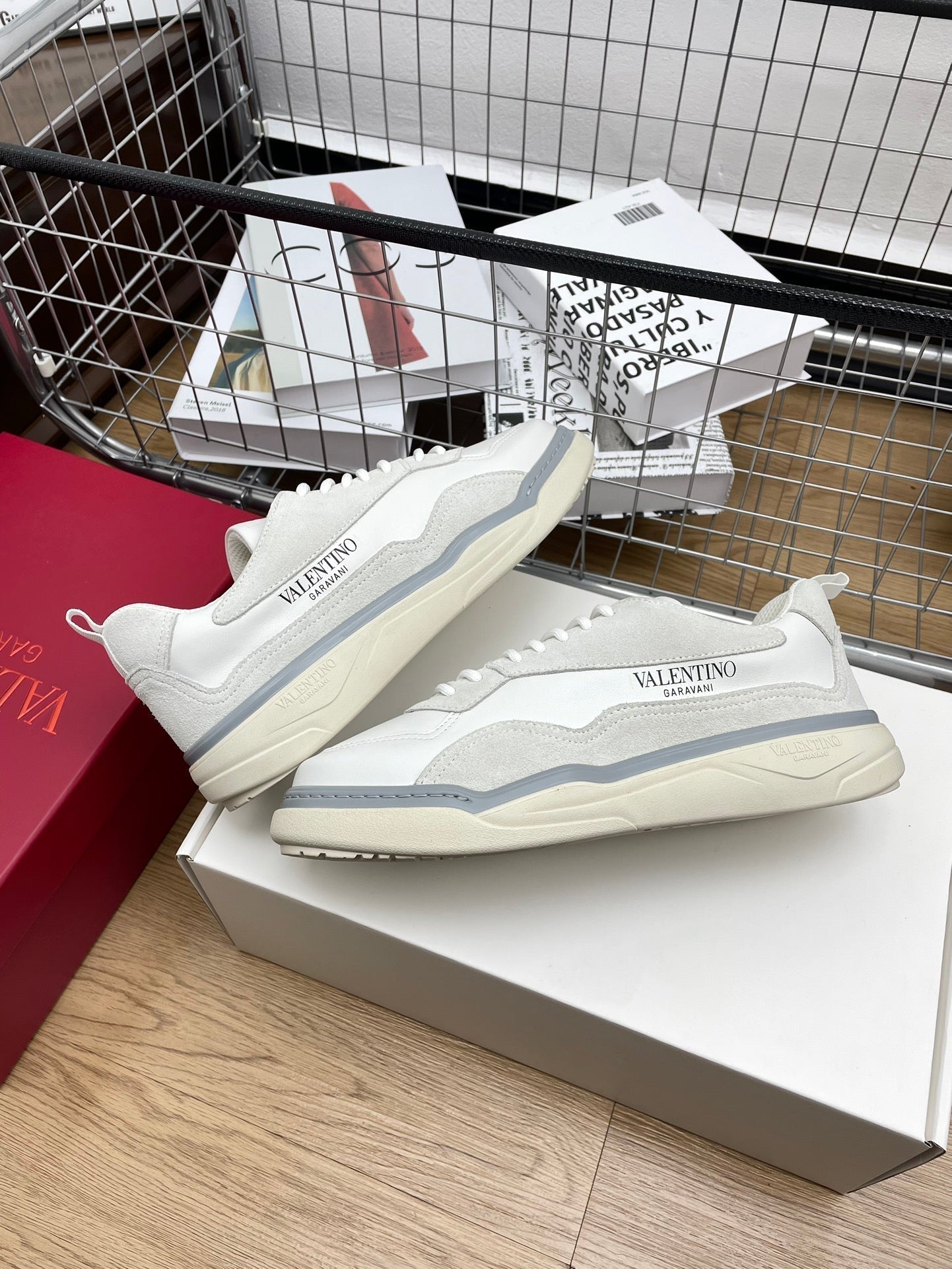 Gumboy Calfskin Sneaker White 990119