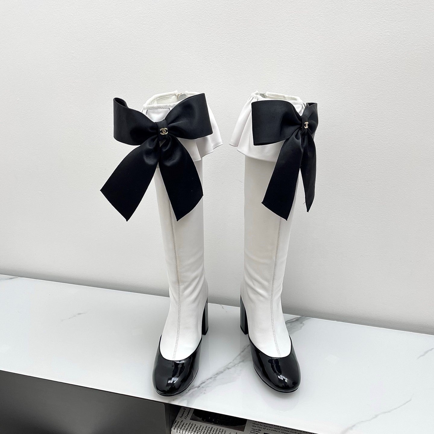 CC Big Bow Chunky Long Boots 80mm Black White Suede 427063