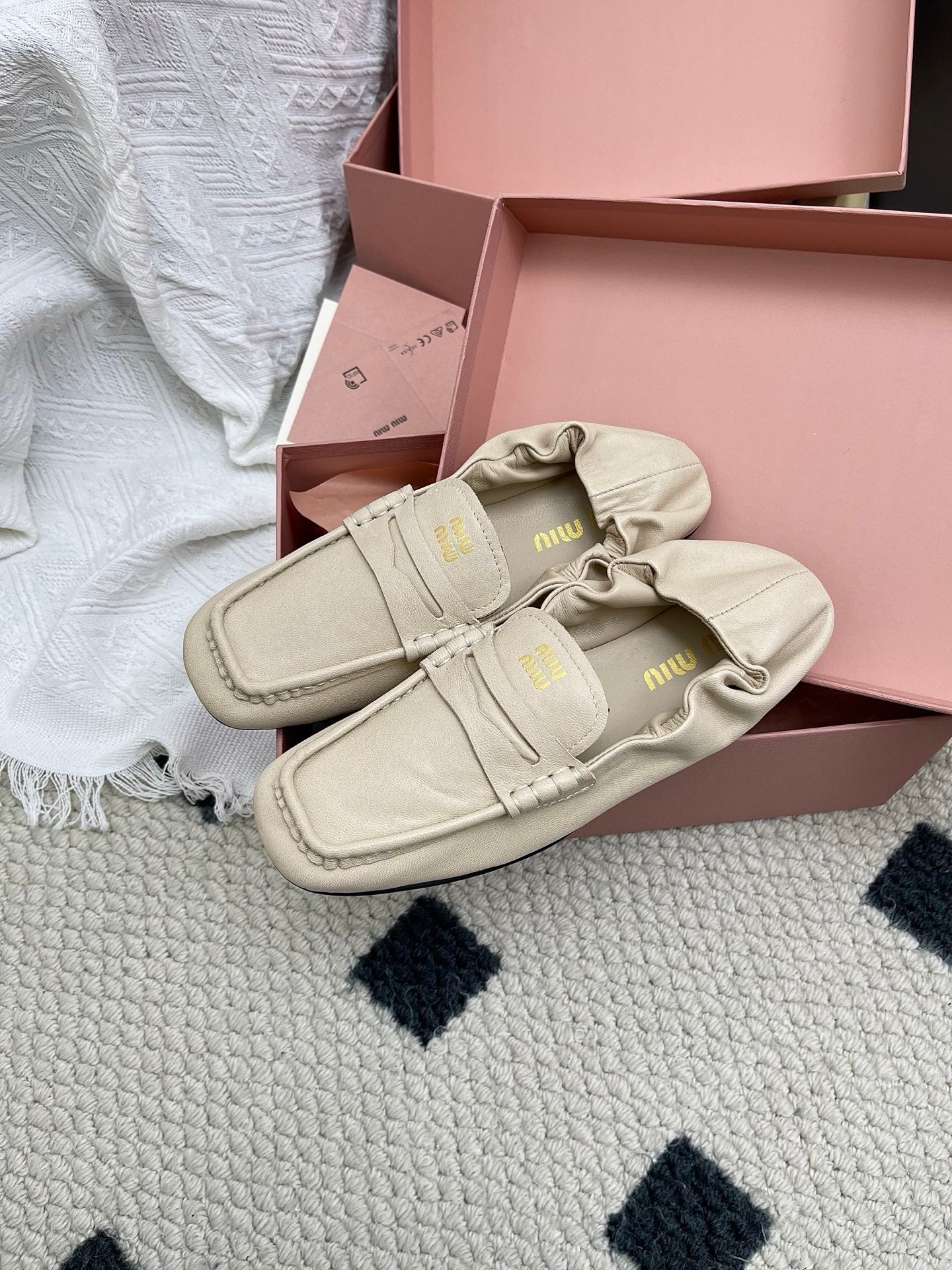 Miu Ruches Light Beige Leather 611333