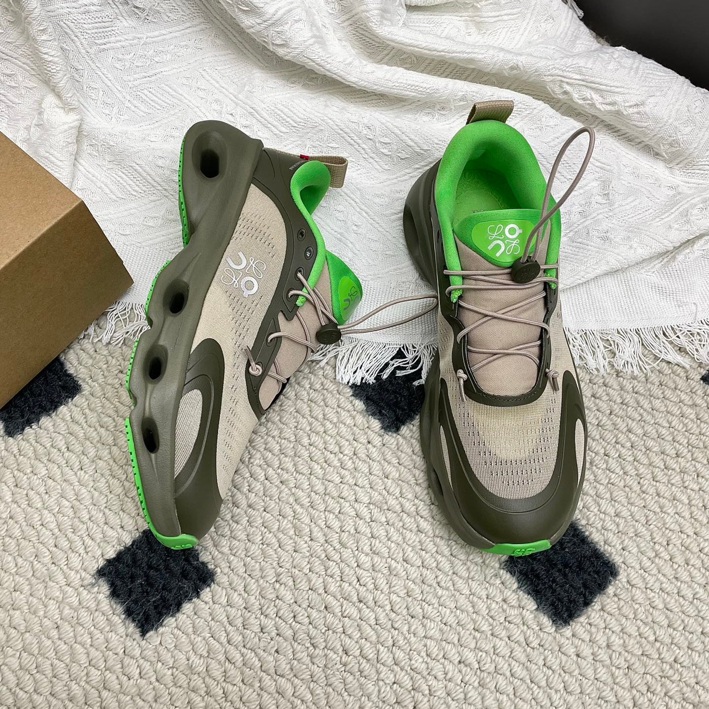 Loewe 26s Cloudsolo Sneakers In Olive Green And Beige Recycled Polyester