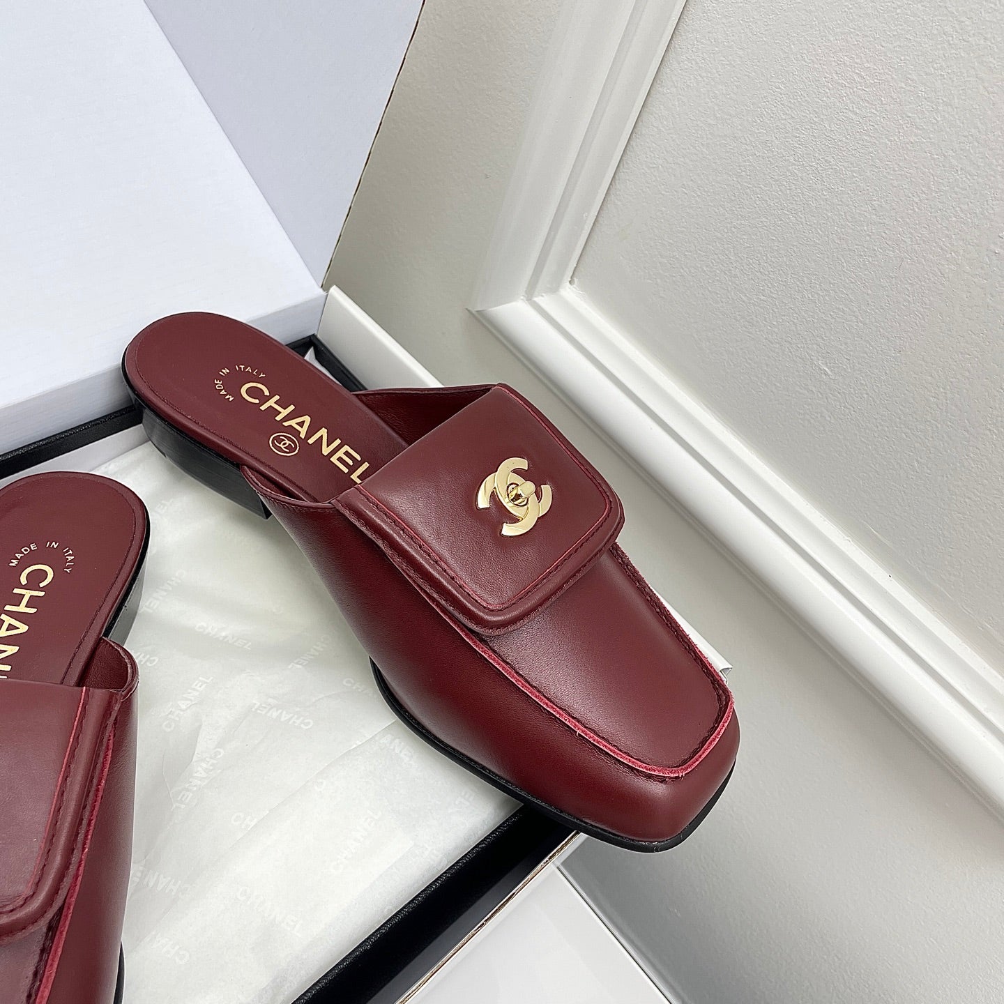 CC Double C Buckle Square Mules Burgundy Sheepskin 726525