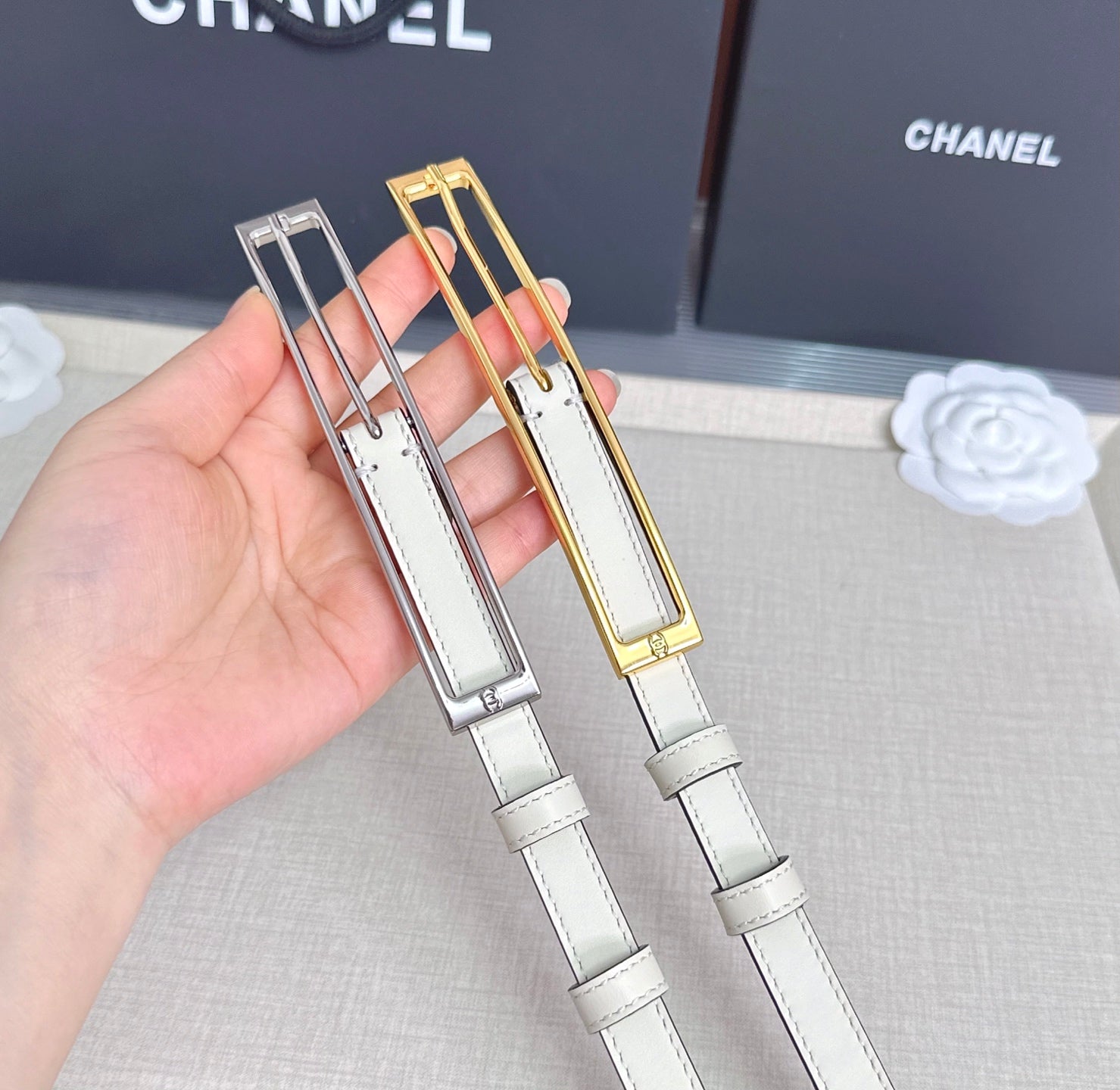 CC Métiers d’art 2026 1.5cm White Belt Leather 211432