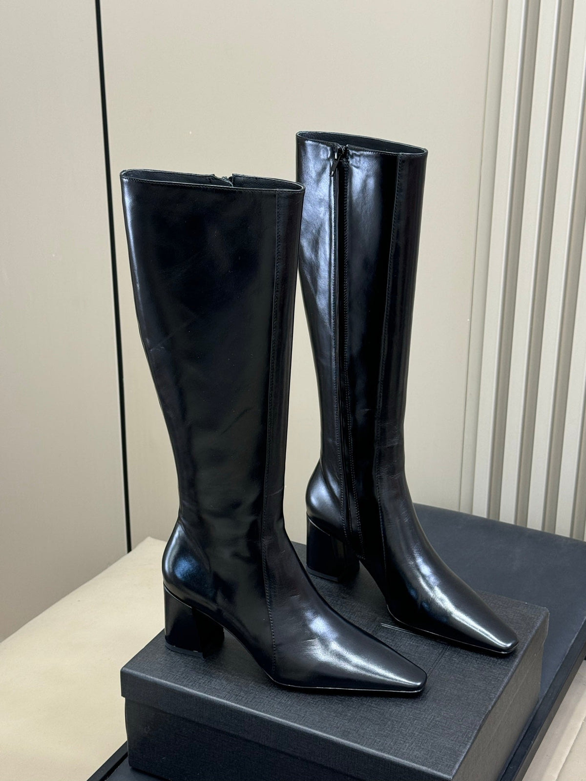 YSL 26s Le Cassandre Boots Black Smooth Leather 157725