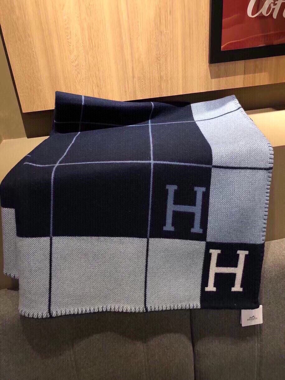Hermes 26s Avalon Blanket 135x170cm Bleu Wool 528114