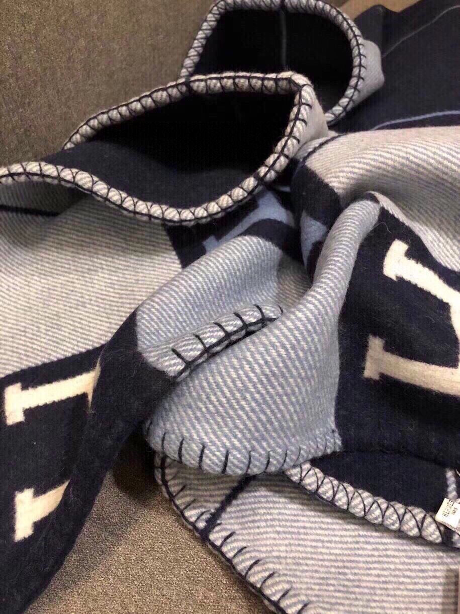 Hermes 26s Avalon Blanket 135x170cm Bleu Wool 528114