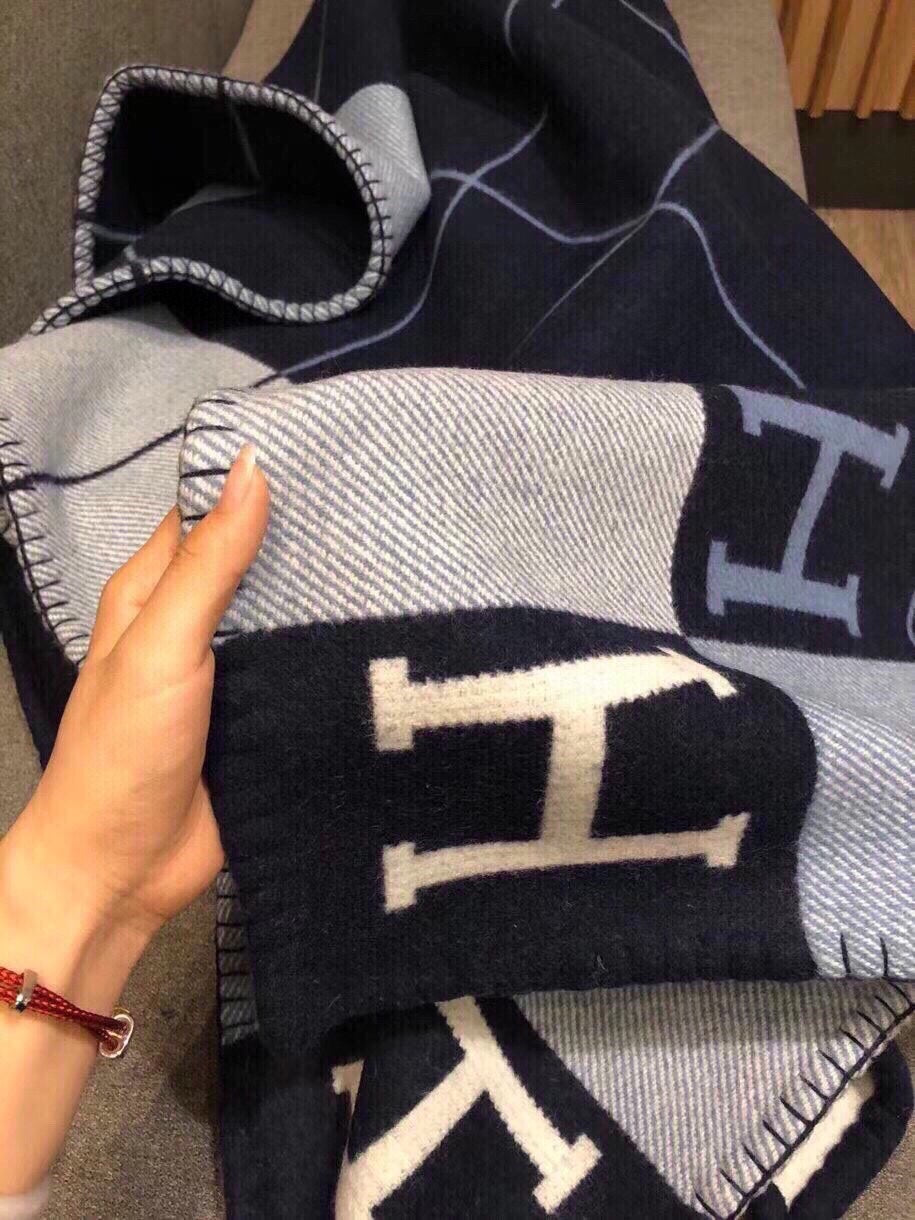 Hermes 26s Avalon Blanket 135x170cm Bleu Wool 528114