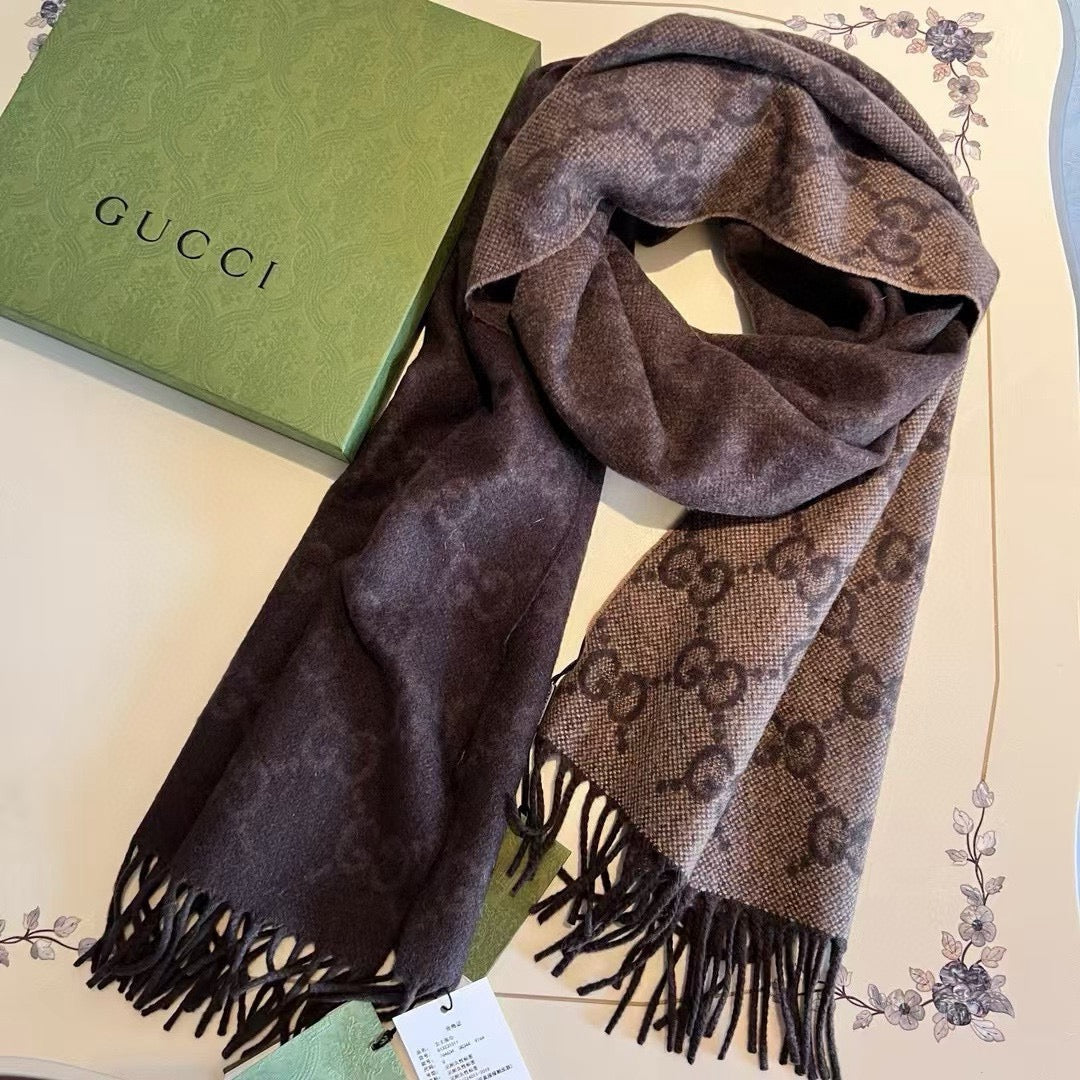 GG 26s Brown Beige GG Jacquard Fringe Scarf 47x200cm 534824