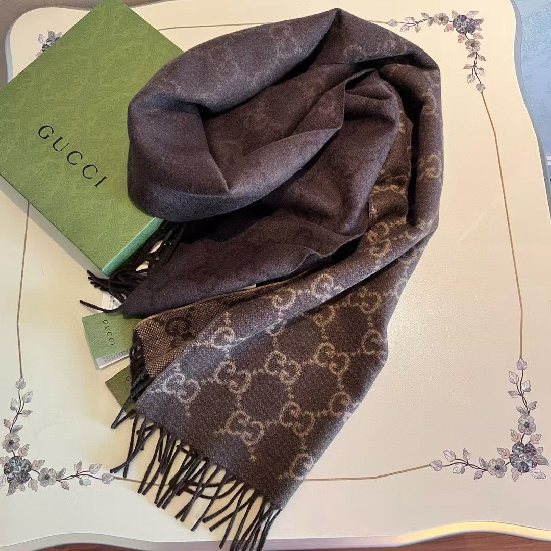 GG 26s Brown Beige GG Jacquard Fringe Scarf 47x200cm 534824