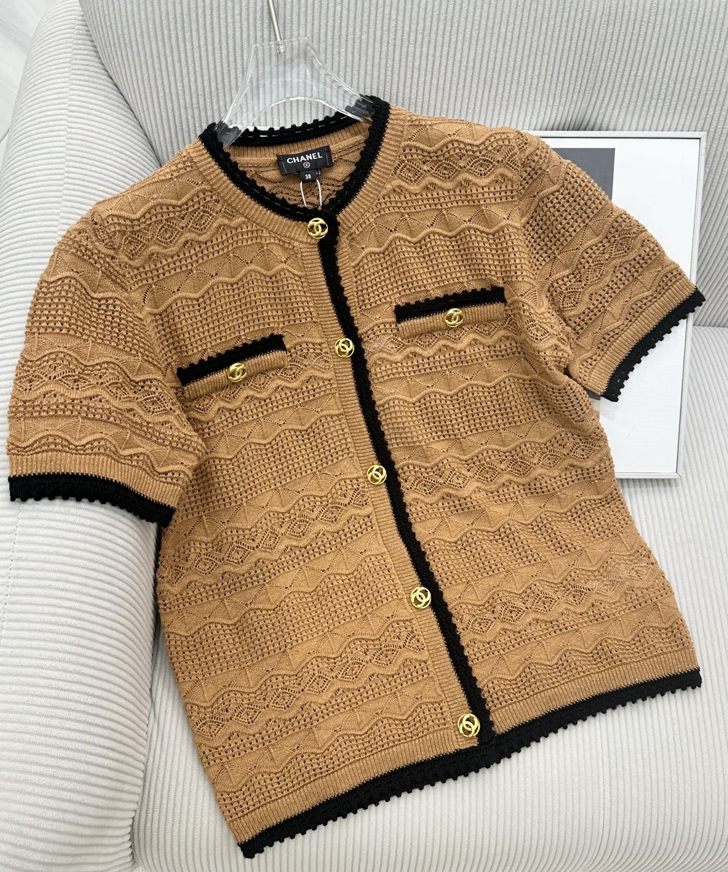CC 26s Short-Sleeved Cardigan Beige Black Wool Cotton 415527
