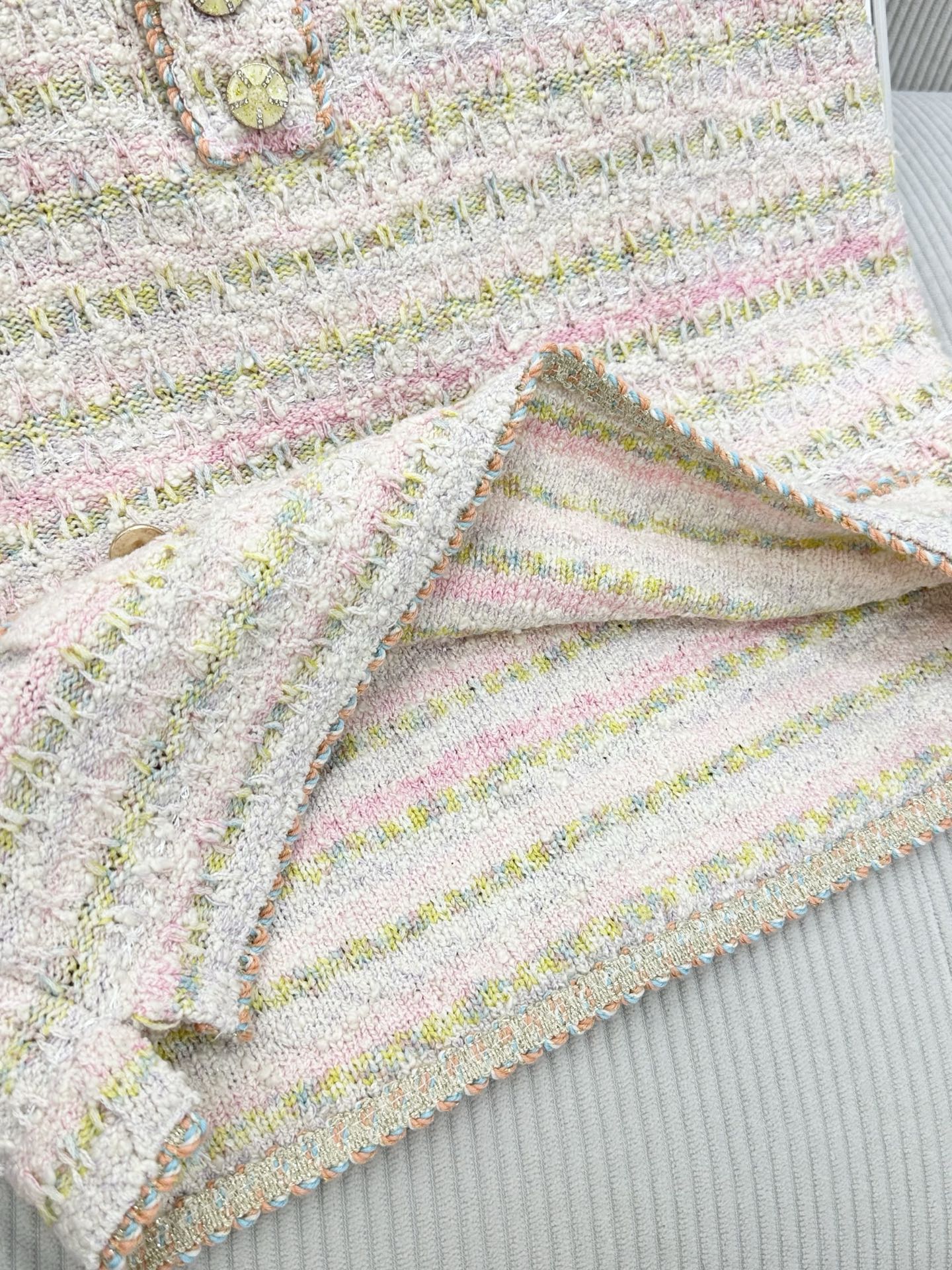 CC 26s Chunky Yarn Vest Top Light Pink Wool 415515