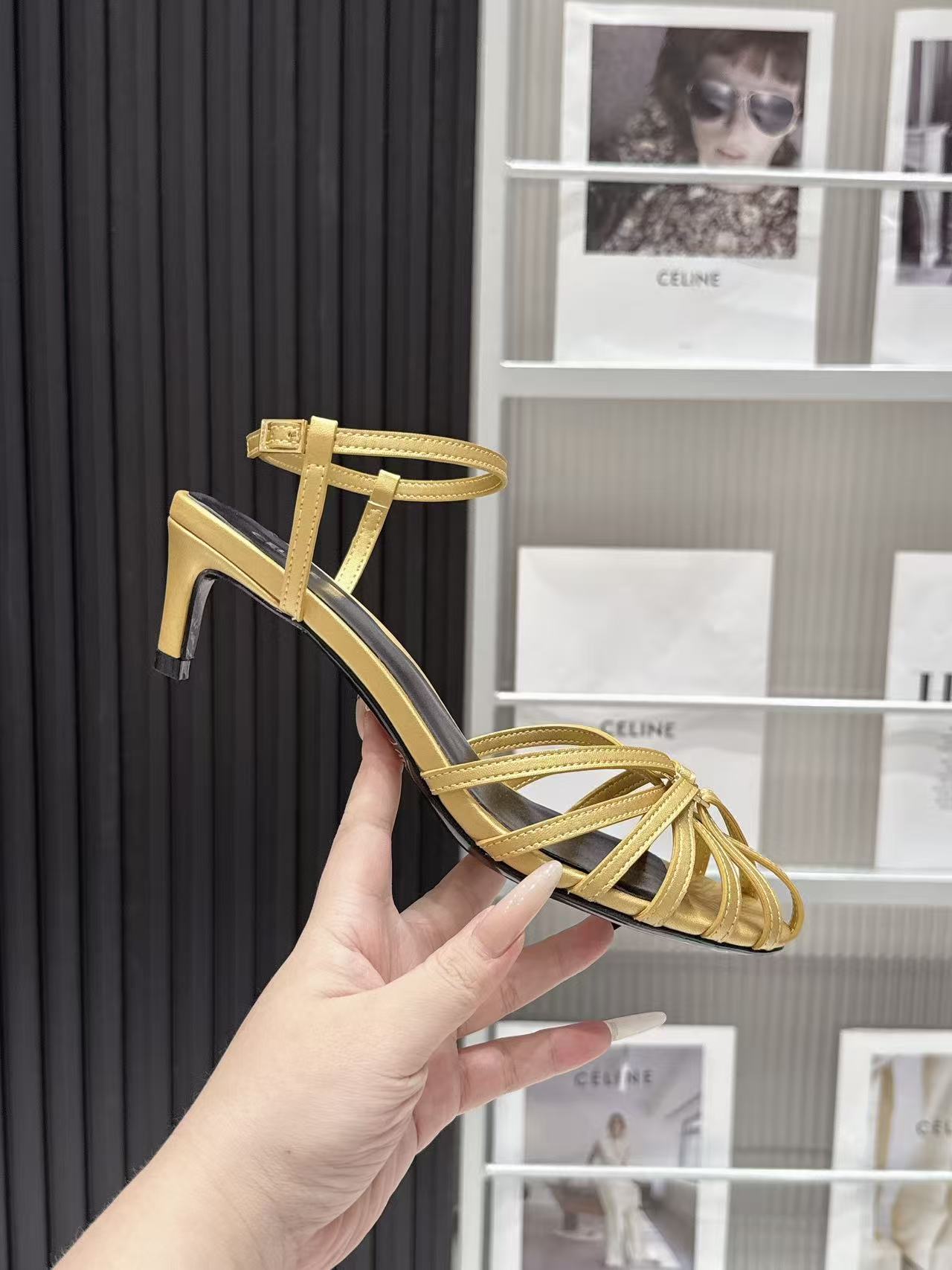 Celine 26s Triomphe Sandal 5cm Gold Lambskin 987280