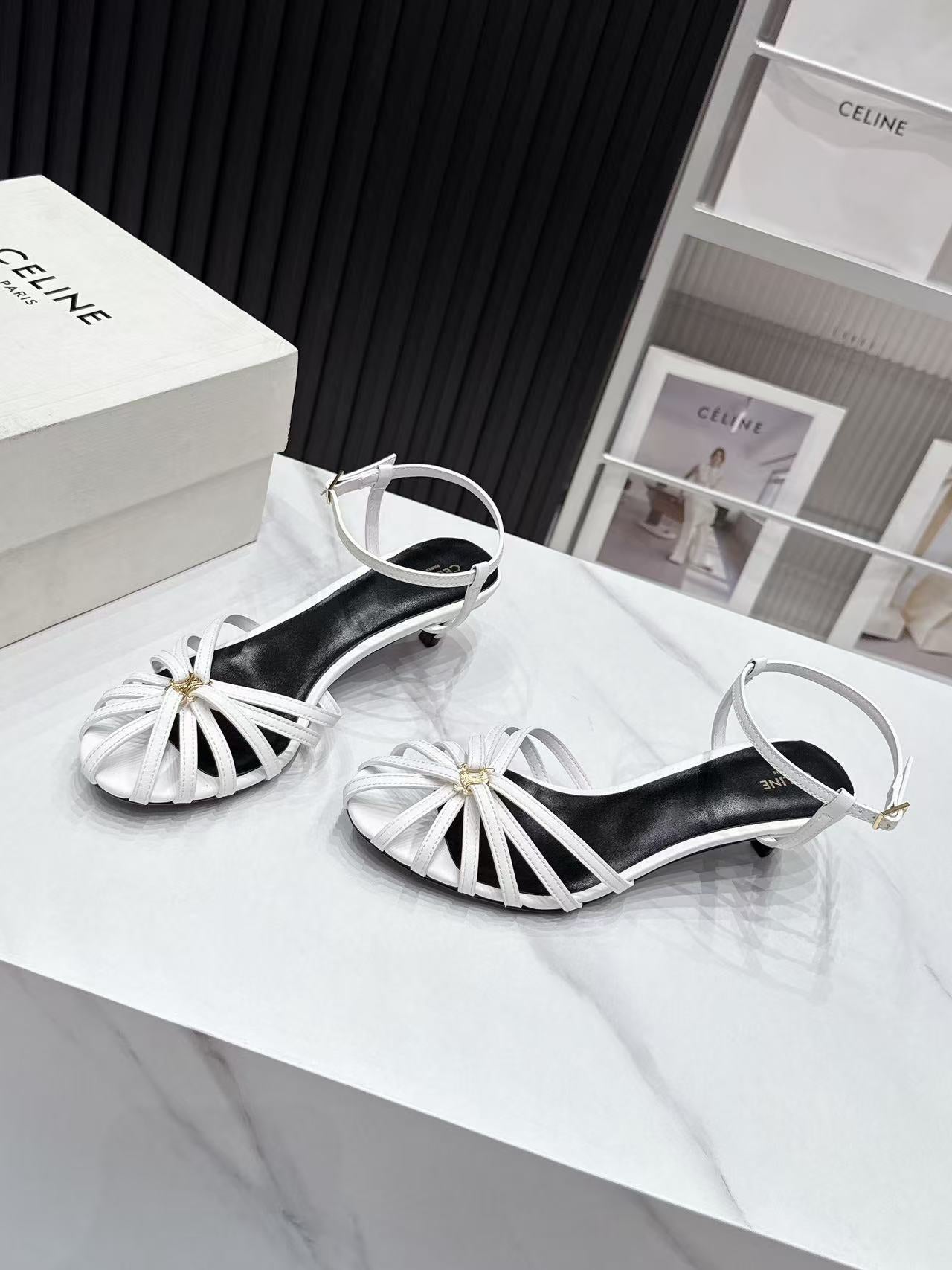 Celine 26s Triomphe Sandal 5cm White Lambskin 987281