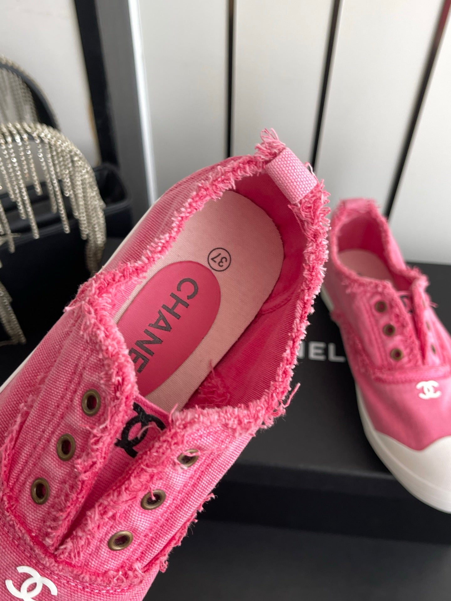 CC 26s Laceless Canvas Sneakers Pink Canvas 945158