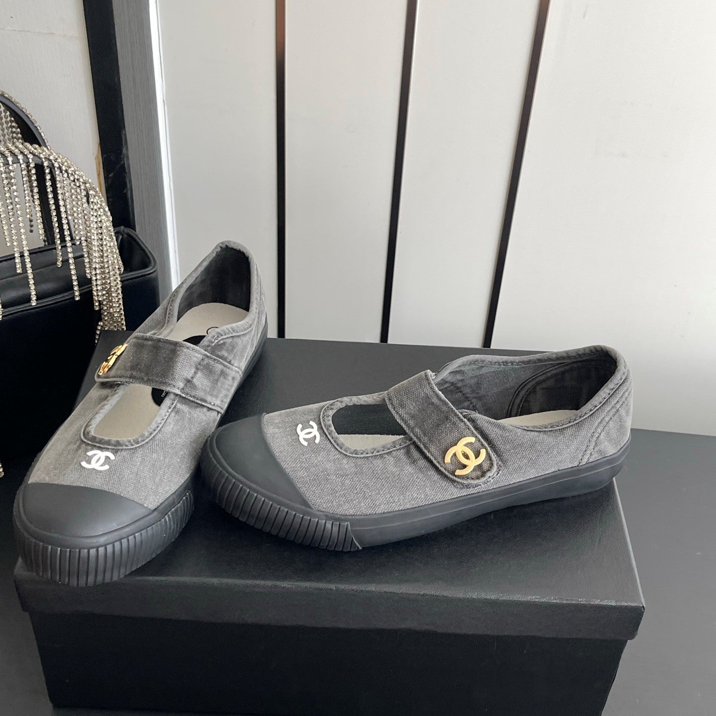 CC 26s Mary Jane Sneakers Grey Canvas 945160