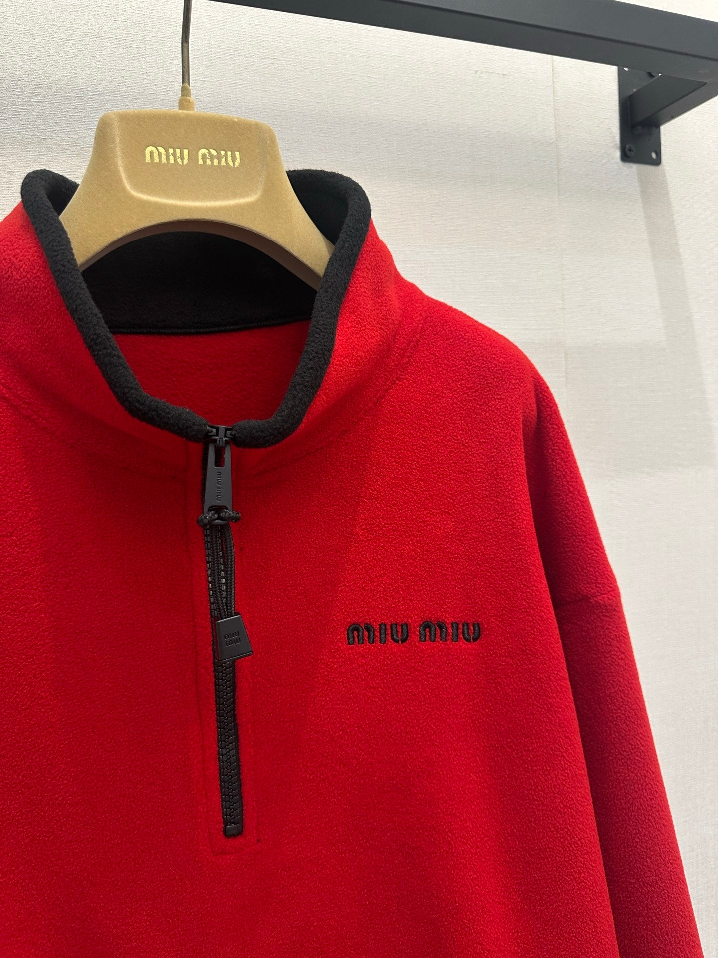 Miu Embroidered Fleece Hooded Zip-Up Jacket Red Cashmere 346102