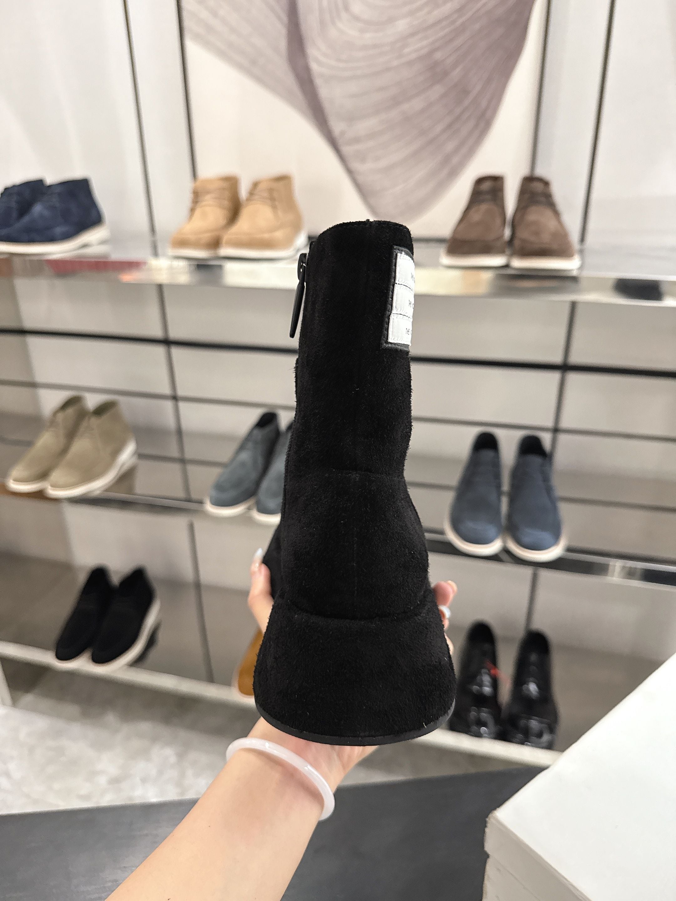 The Row SS2025. Boots Black Suede 543371