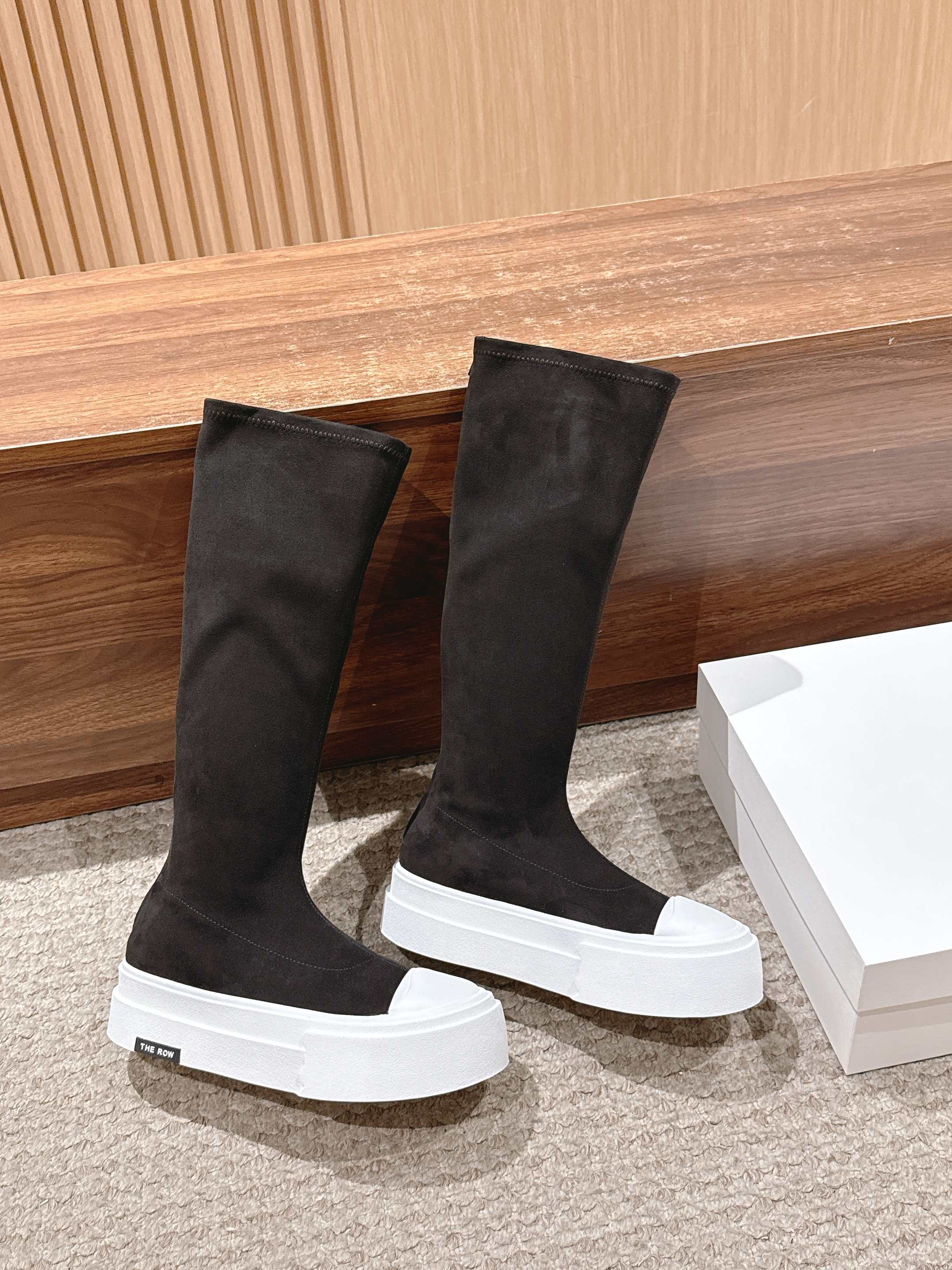 The Row Thick-soled Classic Knee-high Boots Black White Suede 444173