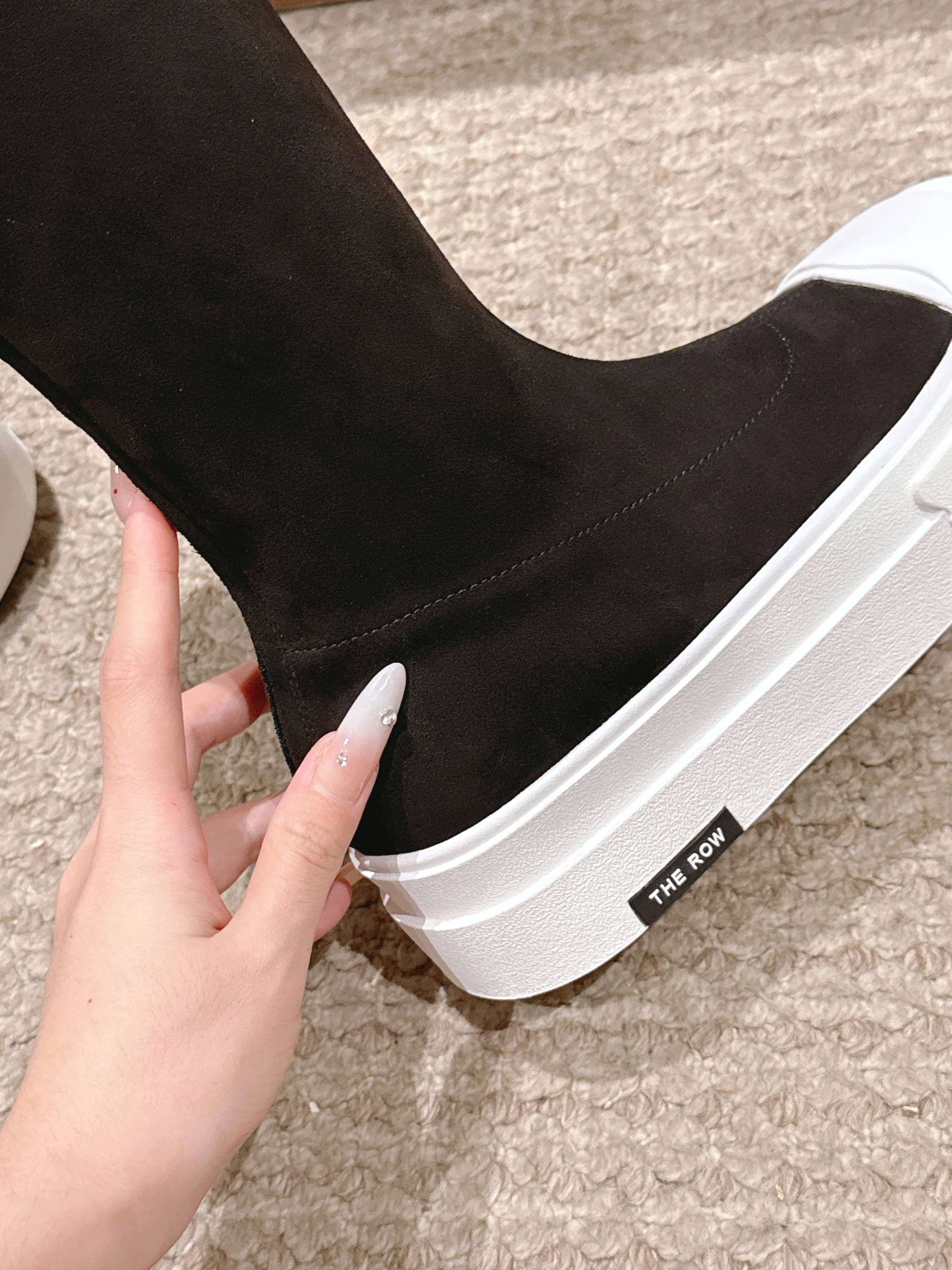 The Row Thick-soled Classic Knee-high Boots Black White Suede 444173