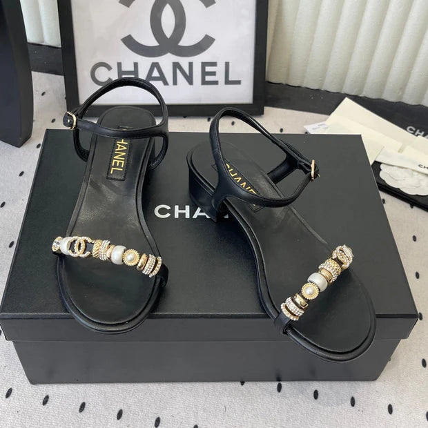 CC 26s Sandals 35 Black Sheepskin Pearls 650100