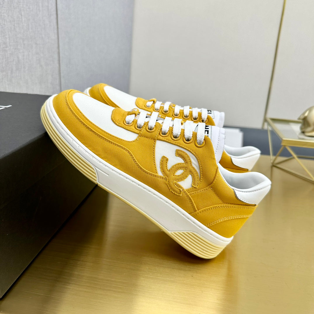 CC 24C Cruise Sneakers Yellow White Cotton 980932